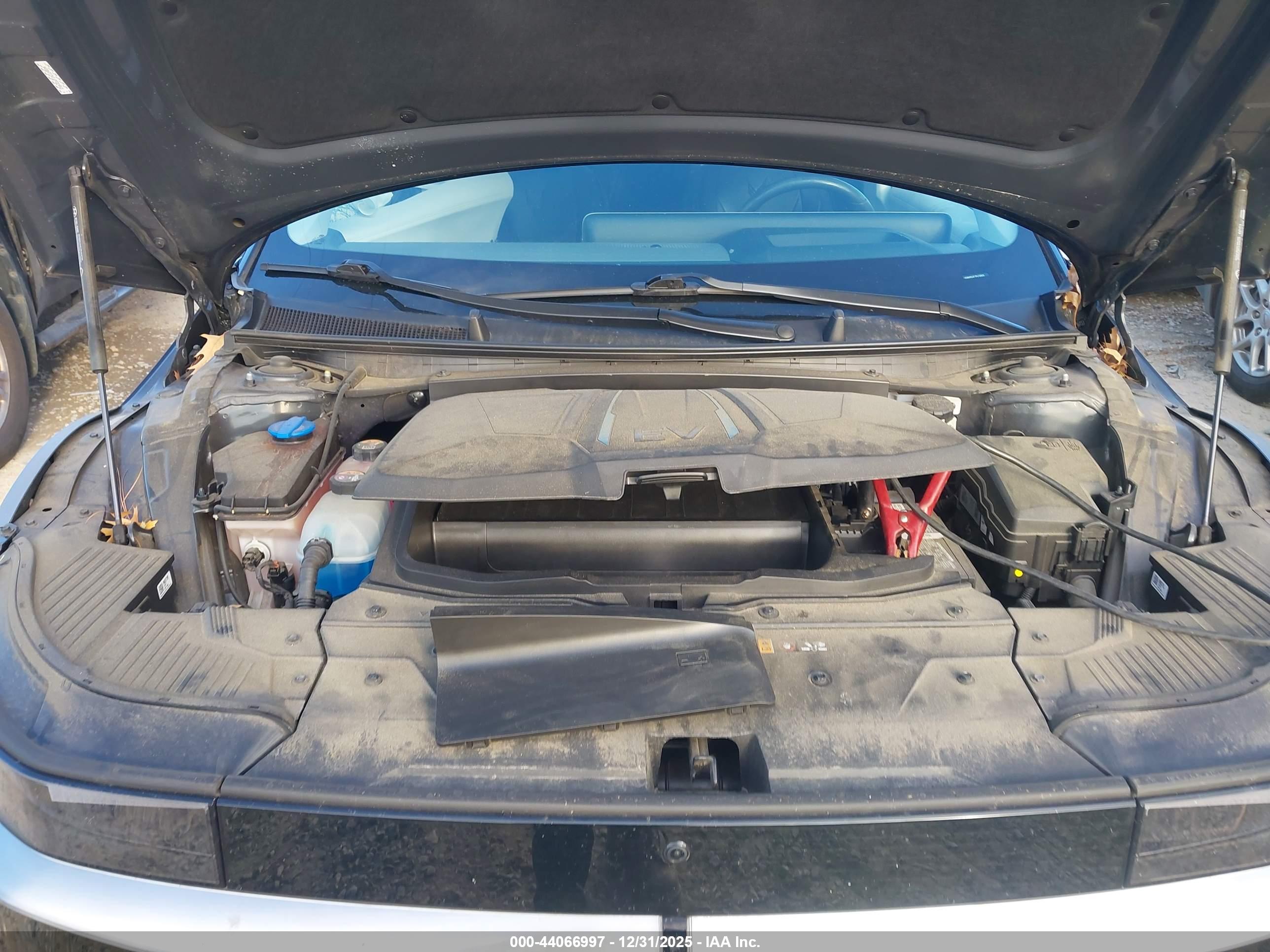 HYUNDAI IONIQ image 10