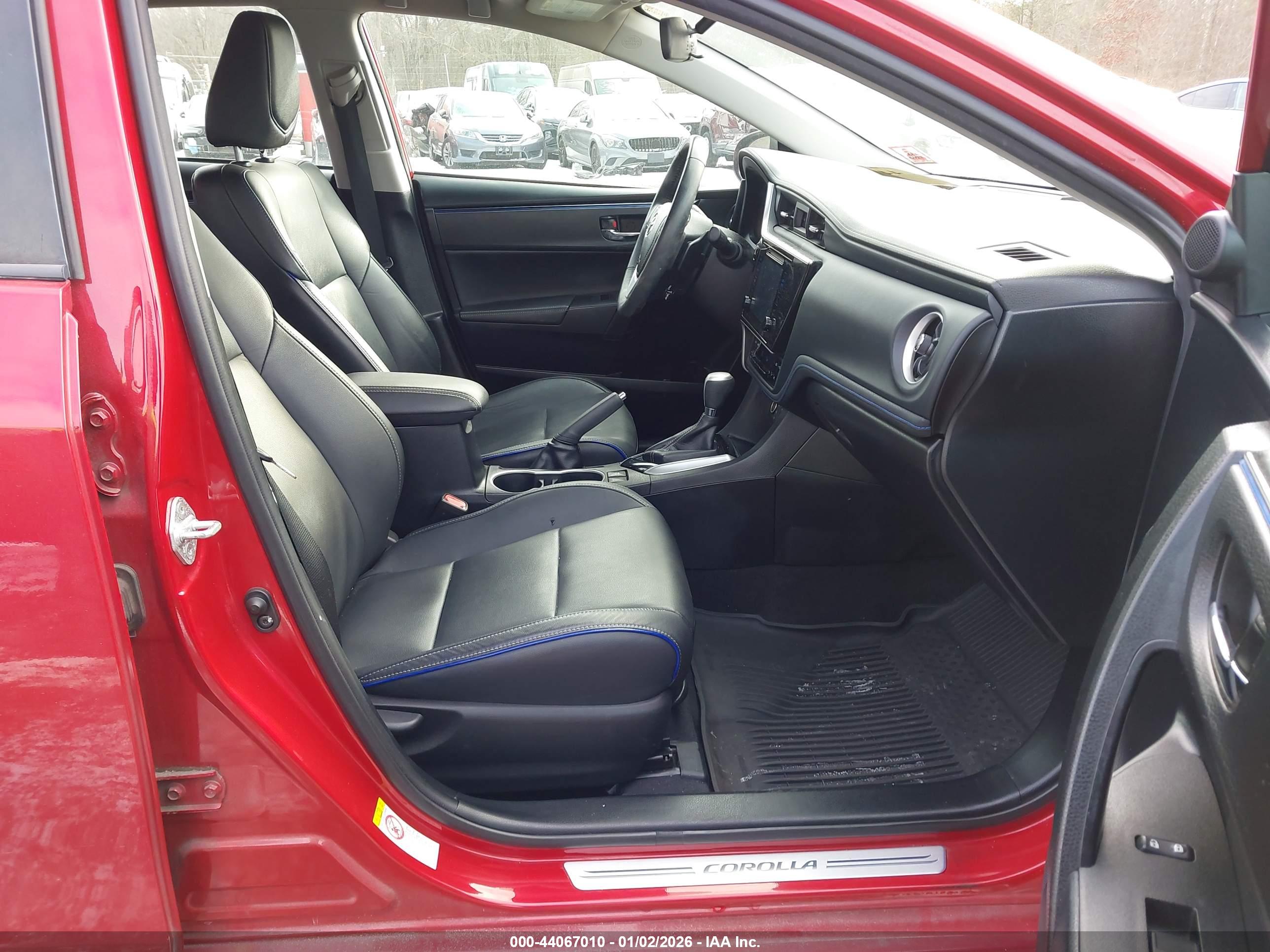 TOYOTA COROLLA image 5