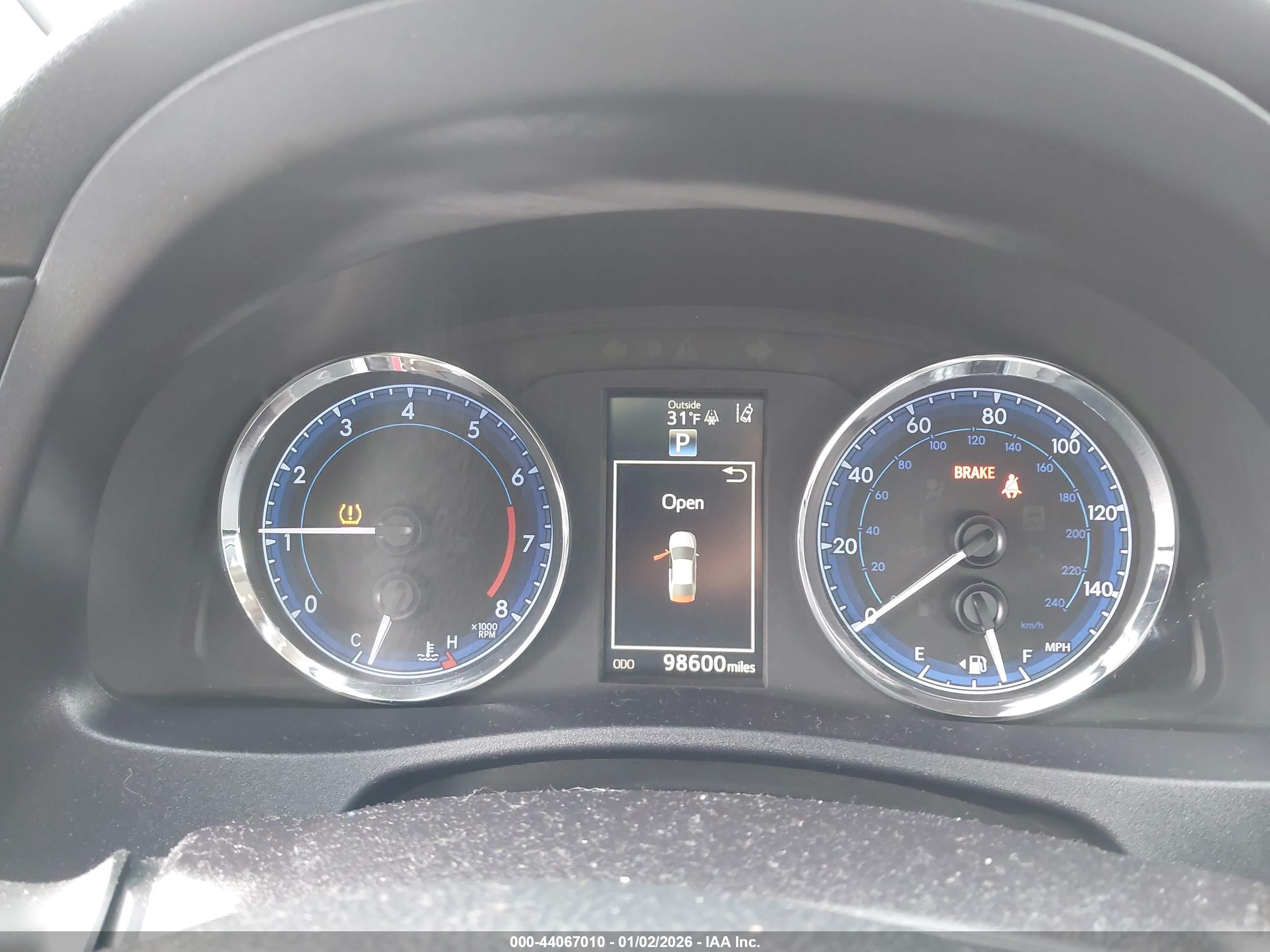 TOYOTA COROLLA image 7