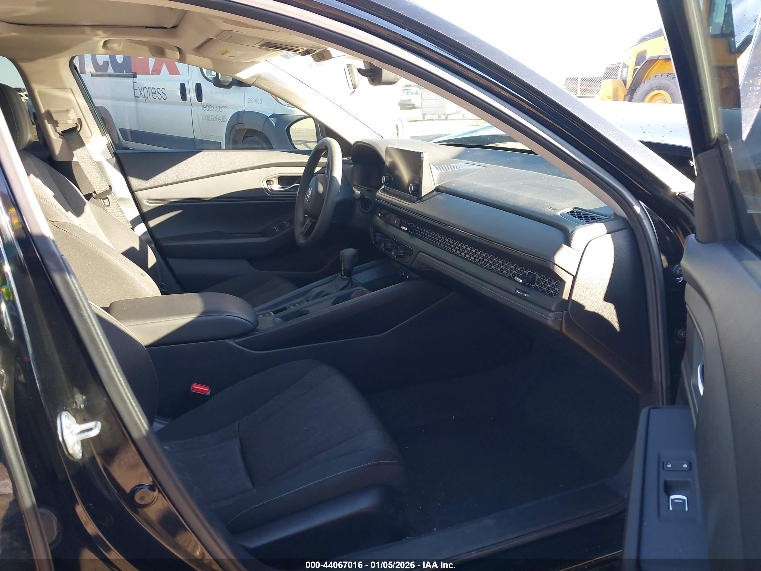 HONDA ACCORD image 5