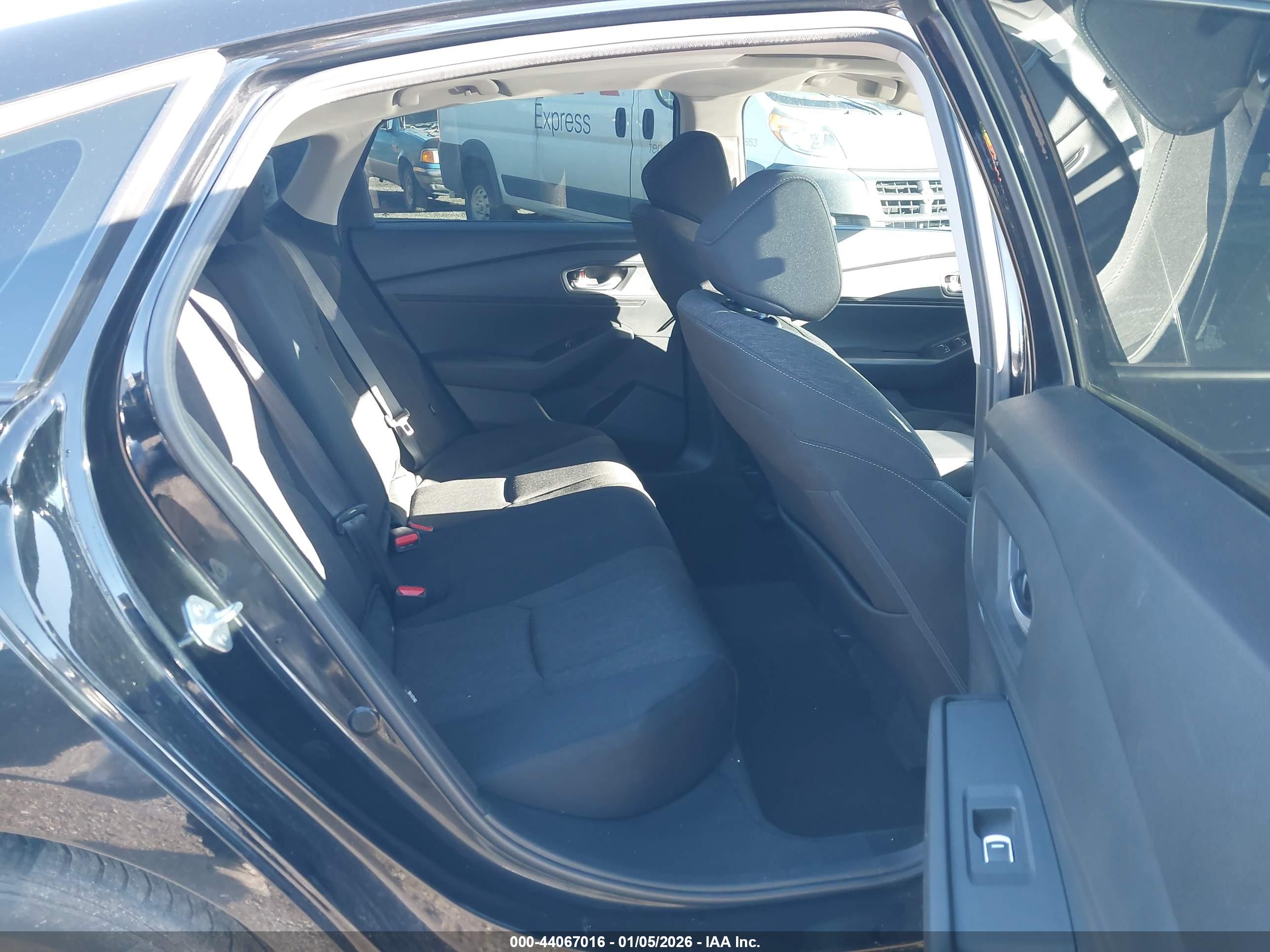 HONDA ACCORD image 8