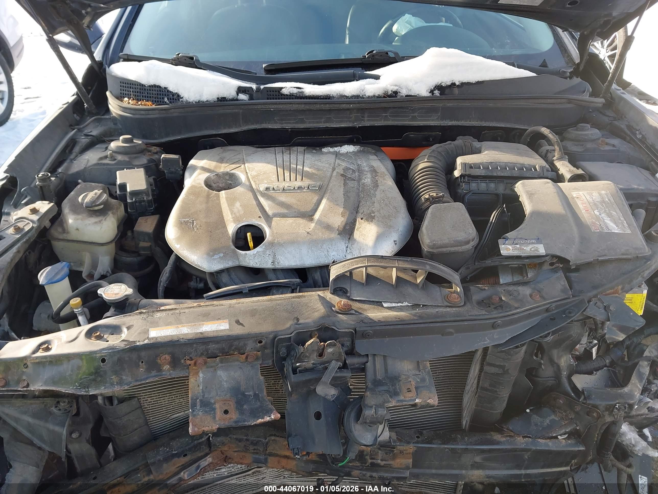 HYUNDAI SONATA image 10