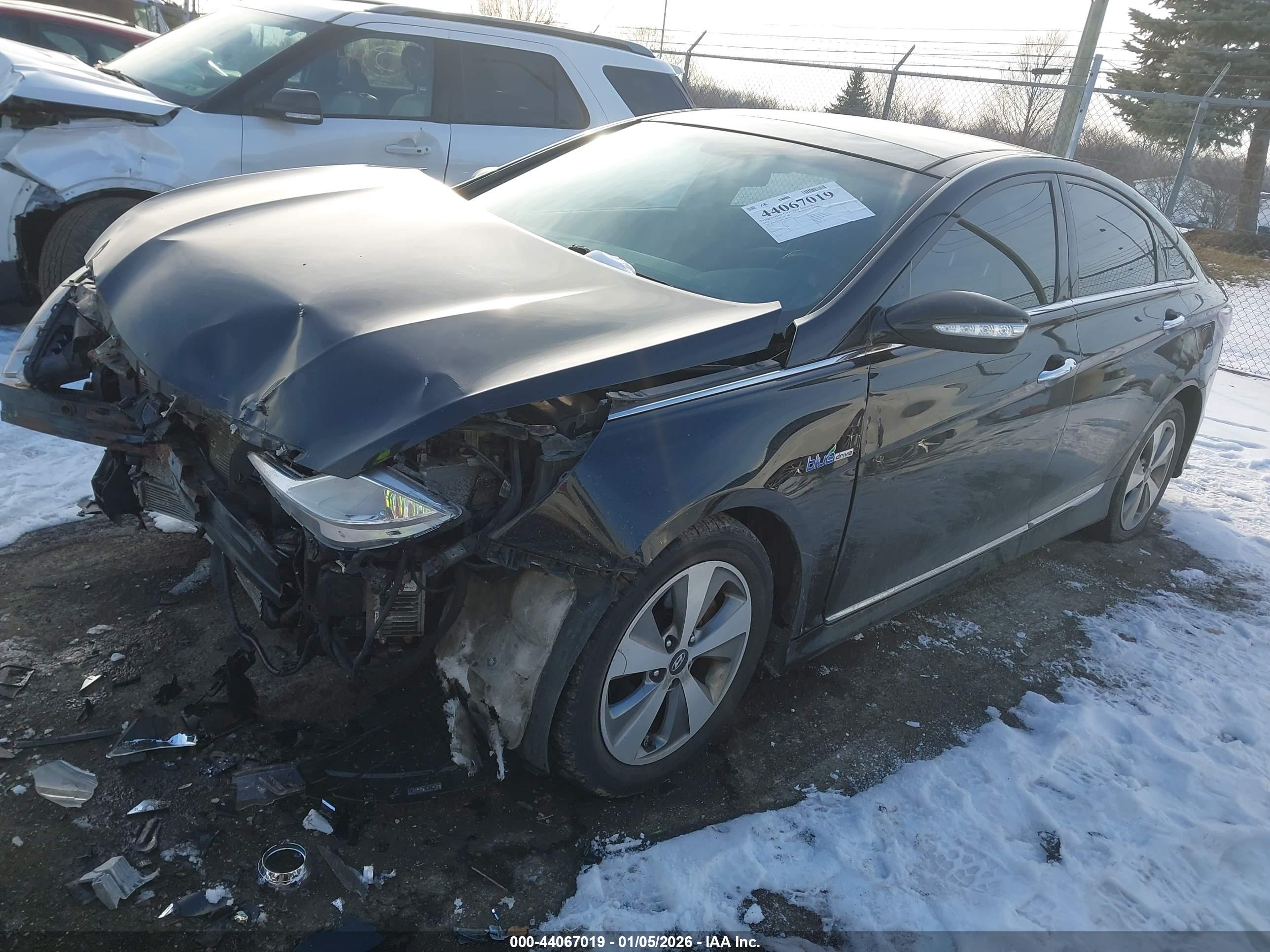 HYUNDAI SONATA image 2