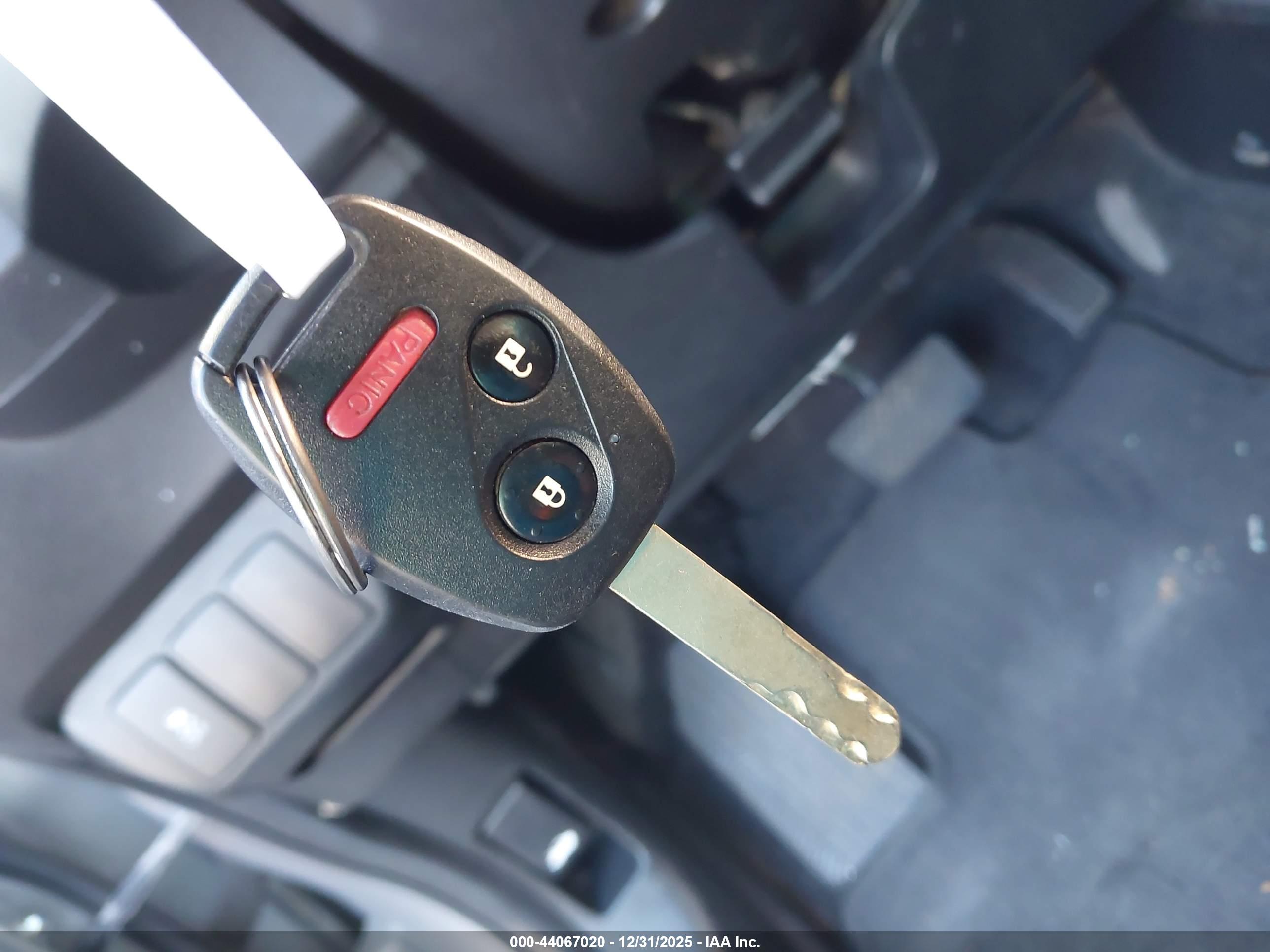 HONDA FIT image 11