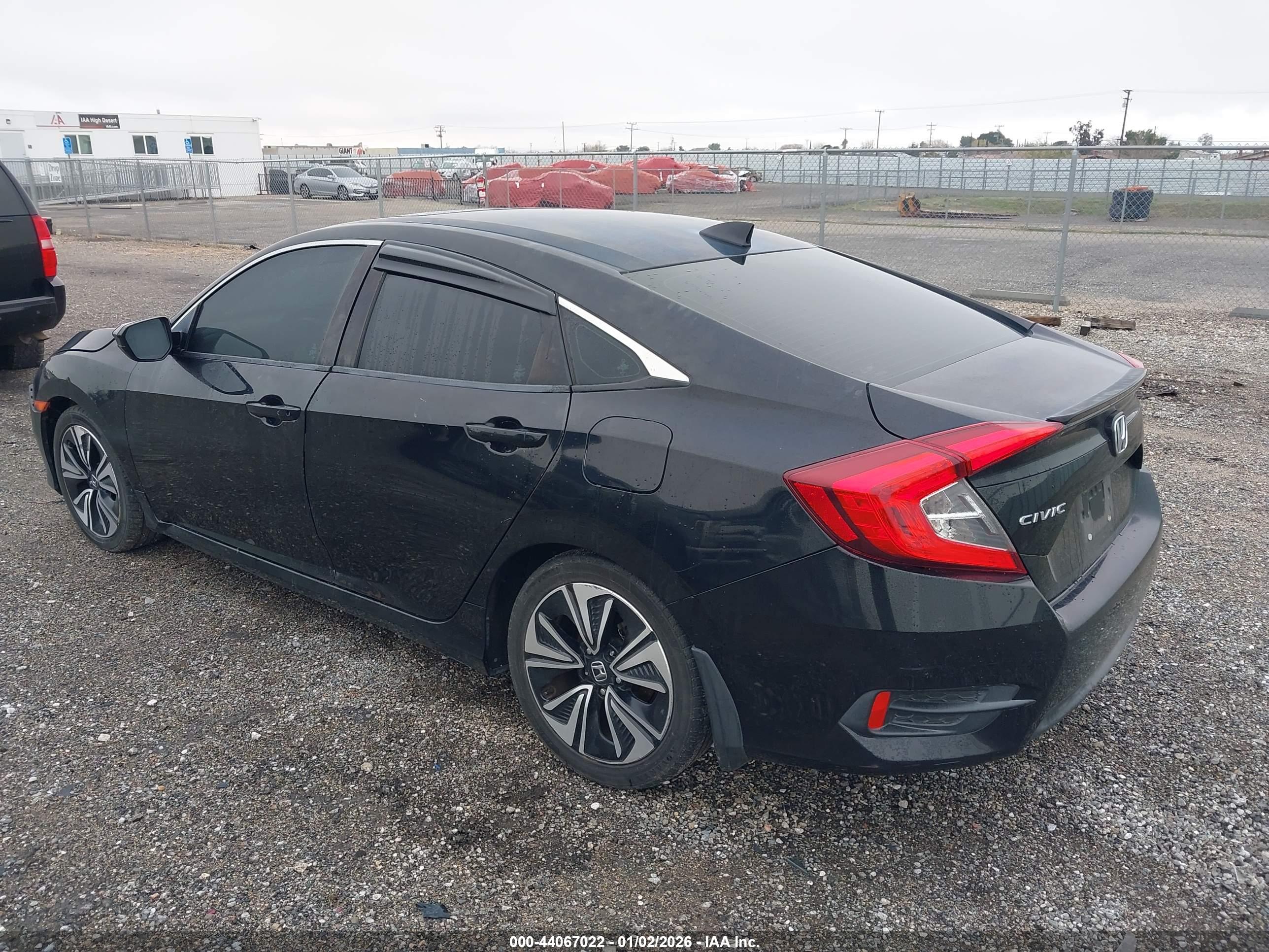 HONDA CIVIC image 3