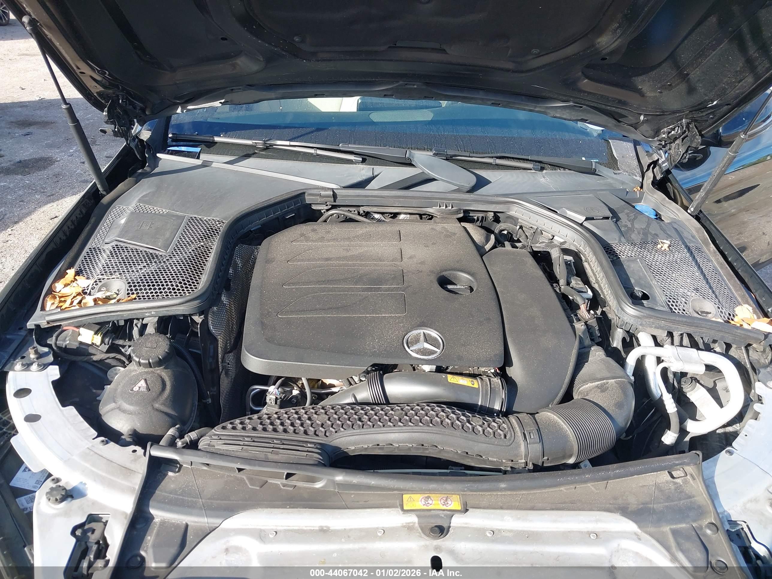 MERCEDES-BENZ C image 10