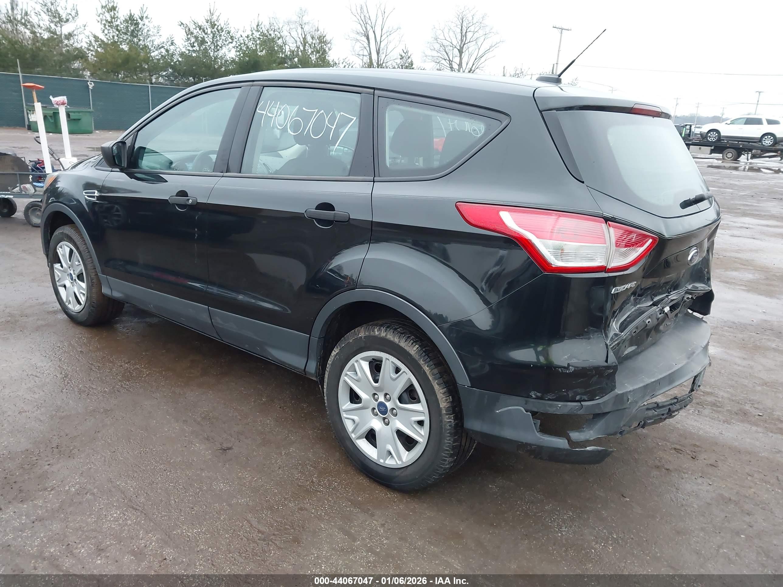 FORD ESCAPE image 3