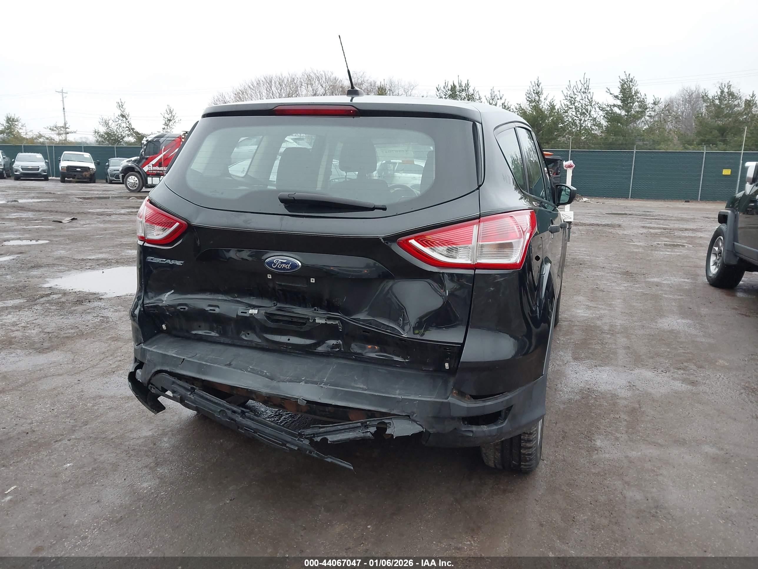 FORD ESCAPE image 6