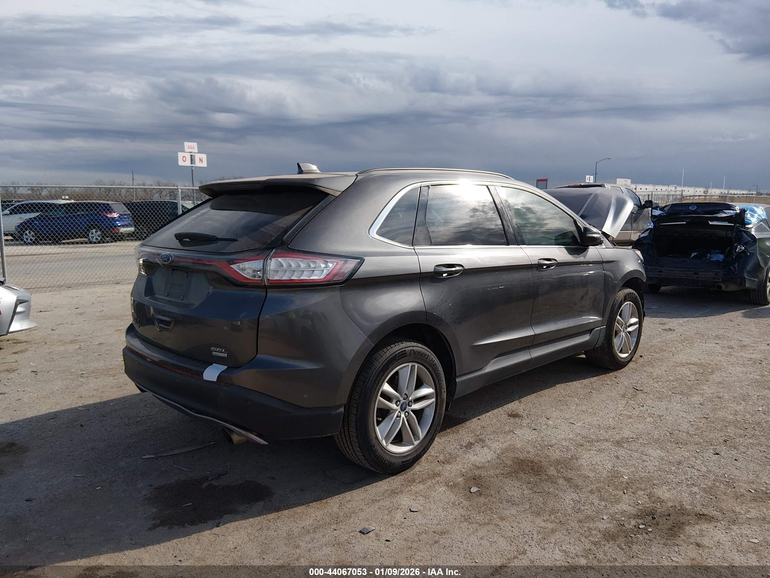 FORD EDGE image 4