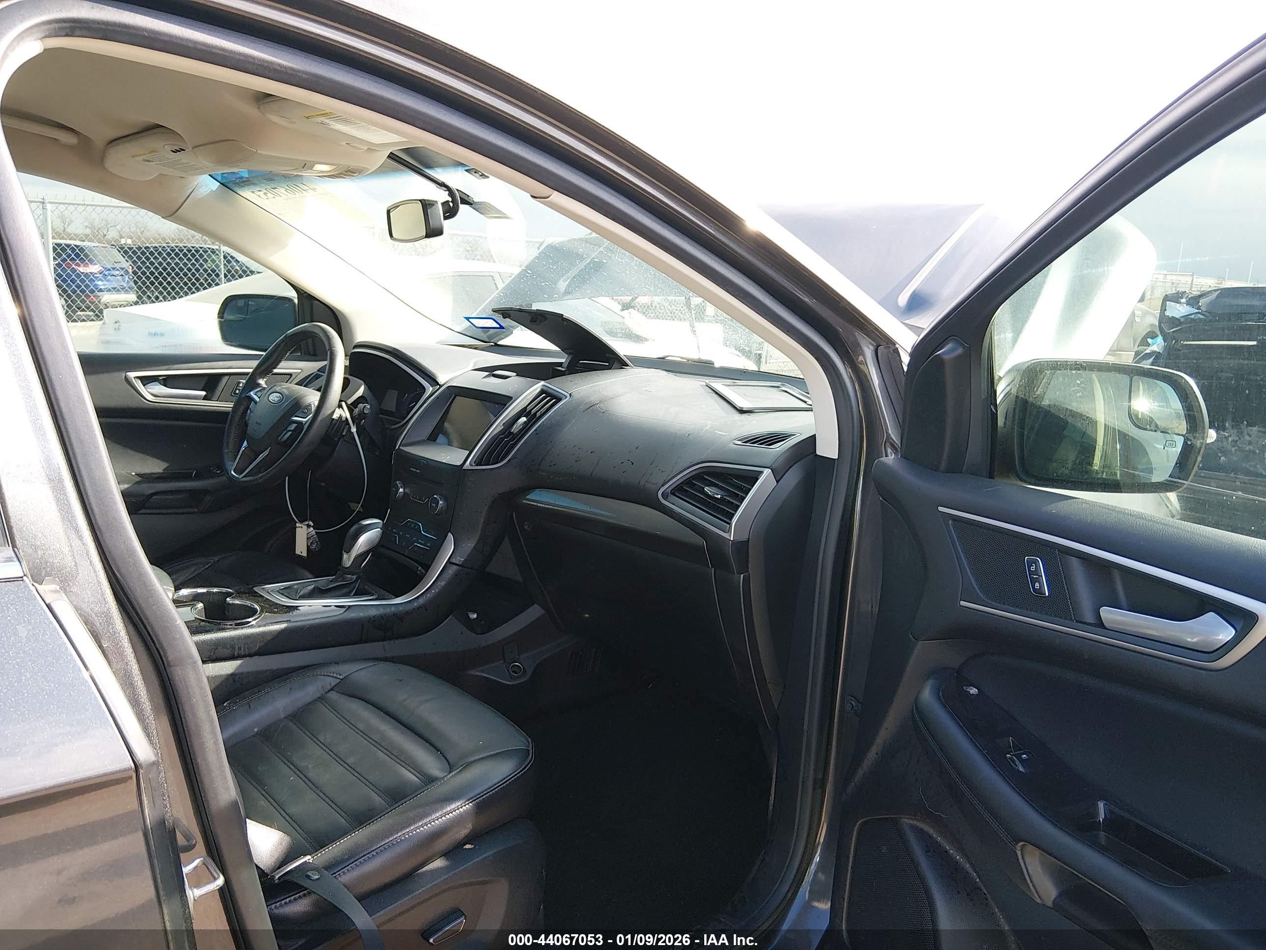 FORD EDGE image 5