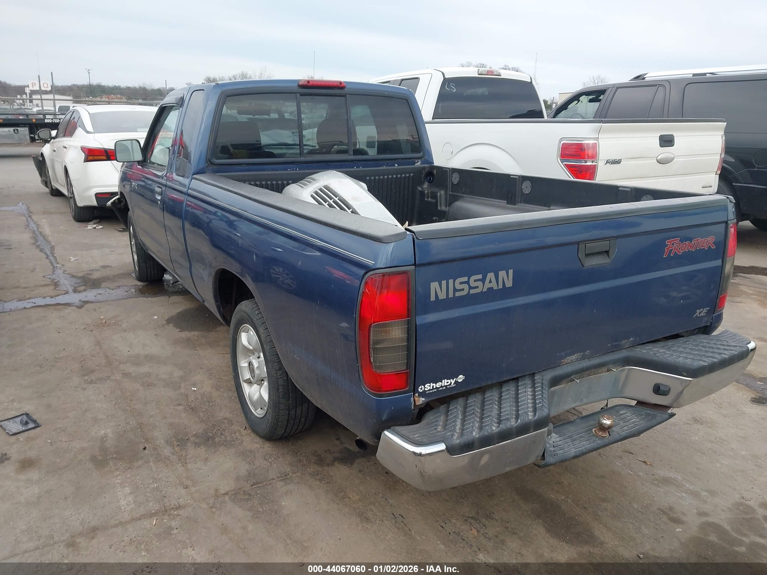 NISSAN FRONTIER image 3