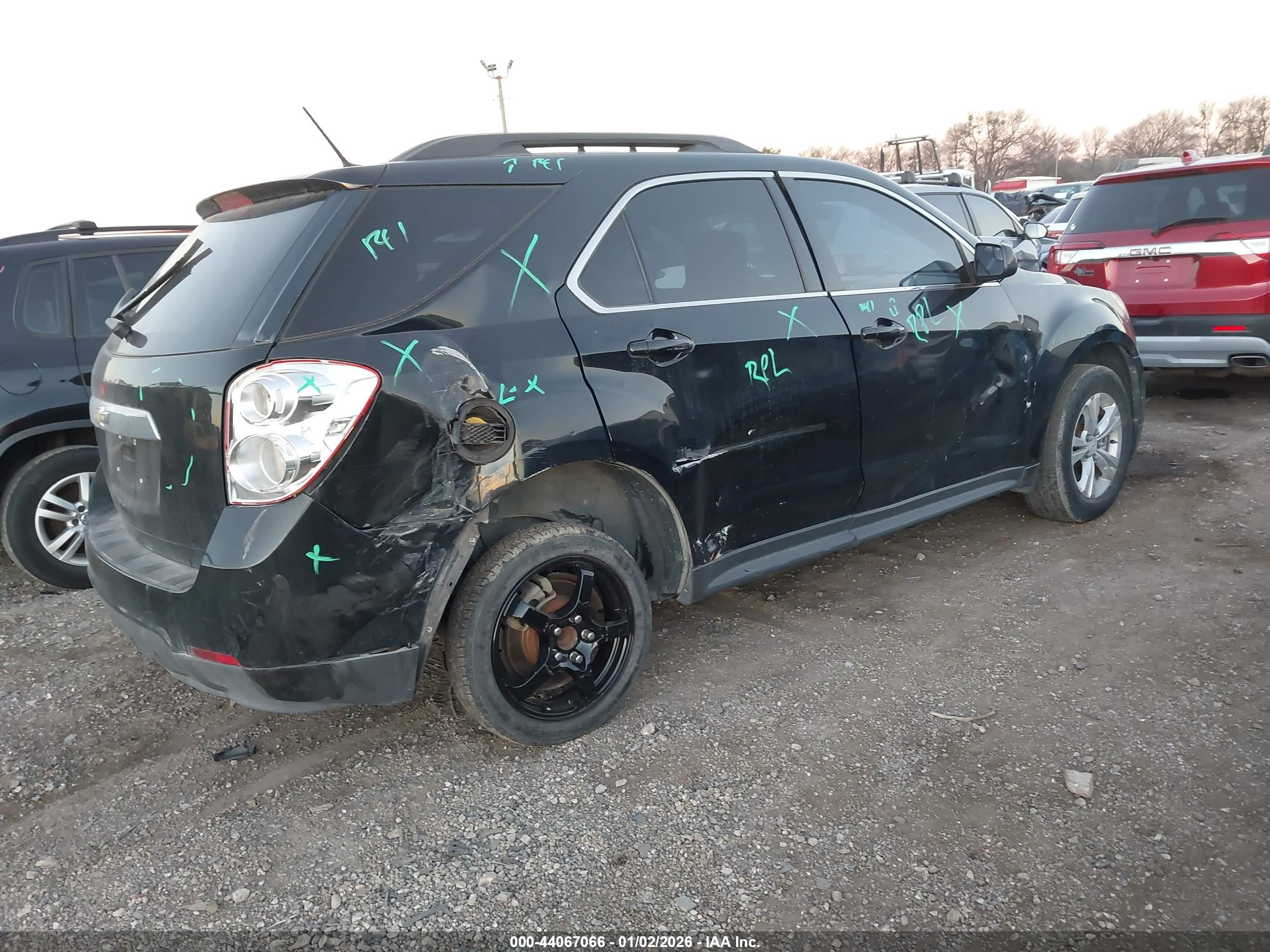 CHEVROLET EQUINOX image 4