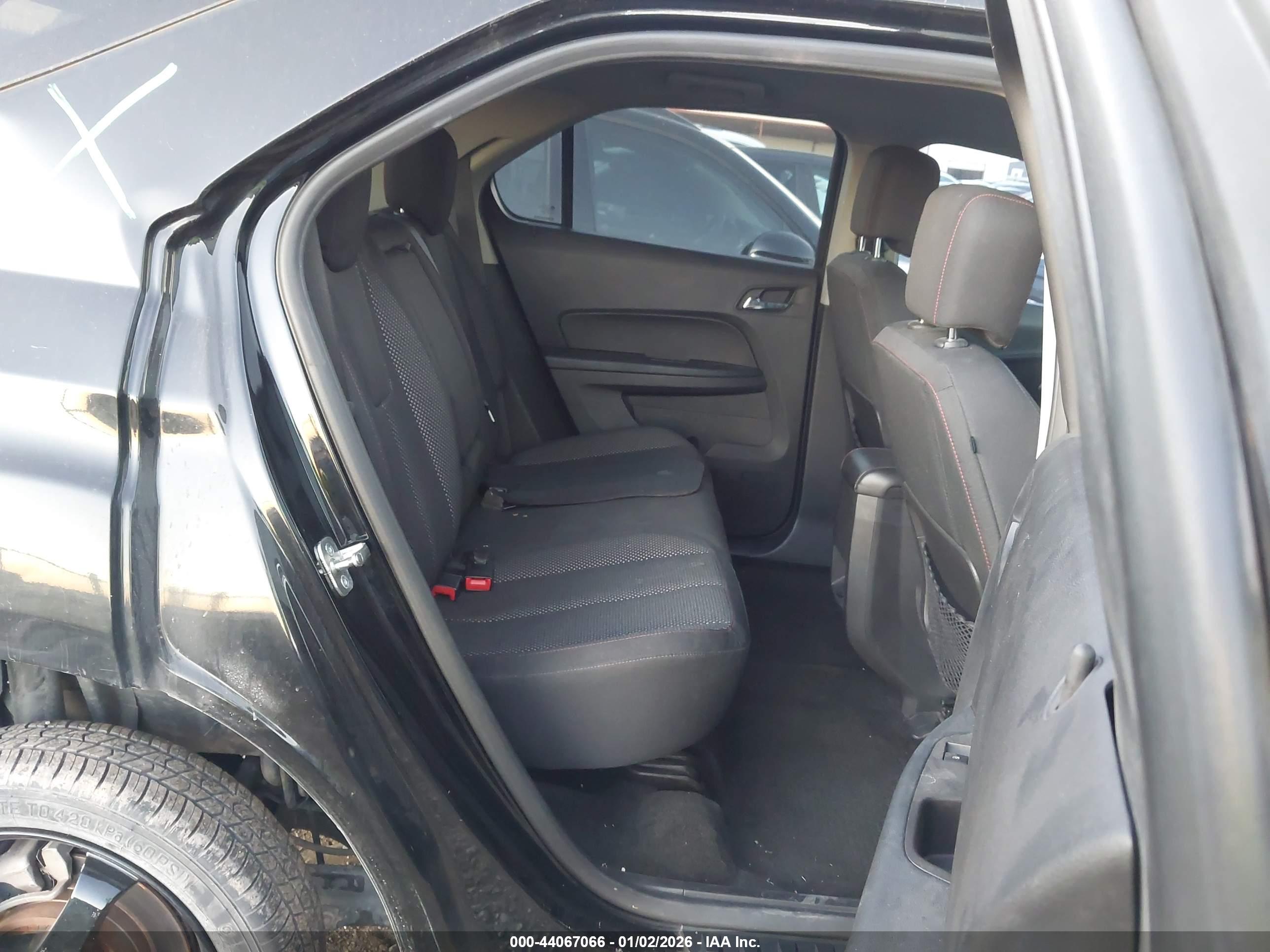 CHEVROLET EQUINOX image 8