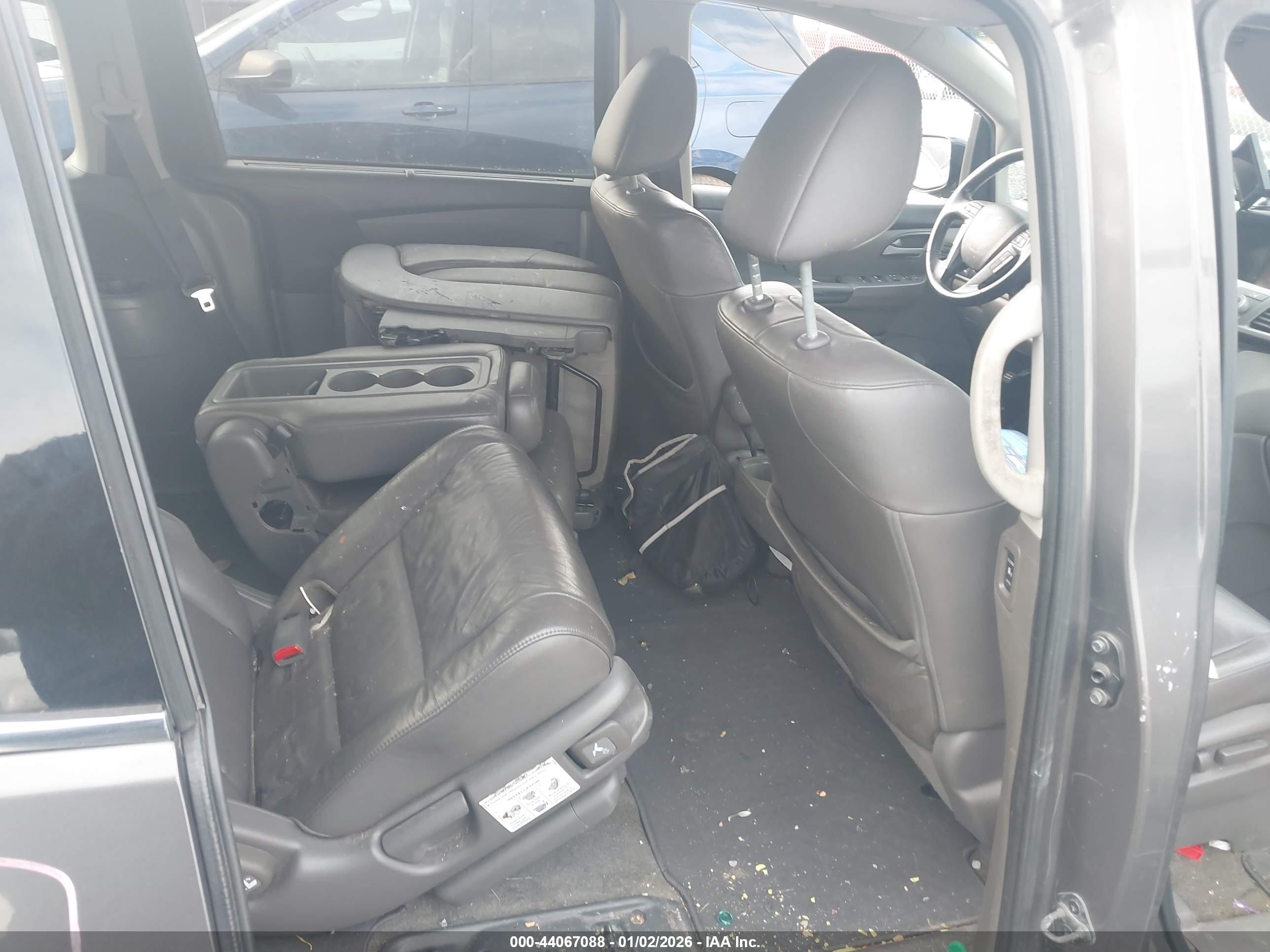 HONDA ODYSSEY image 8