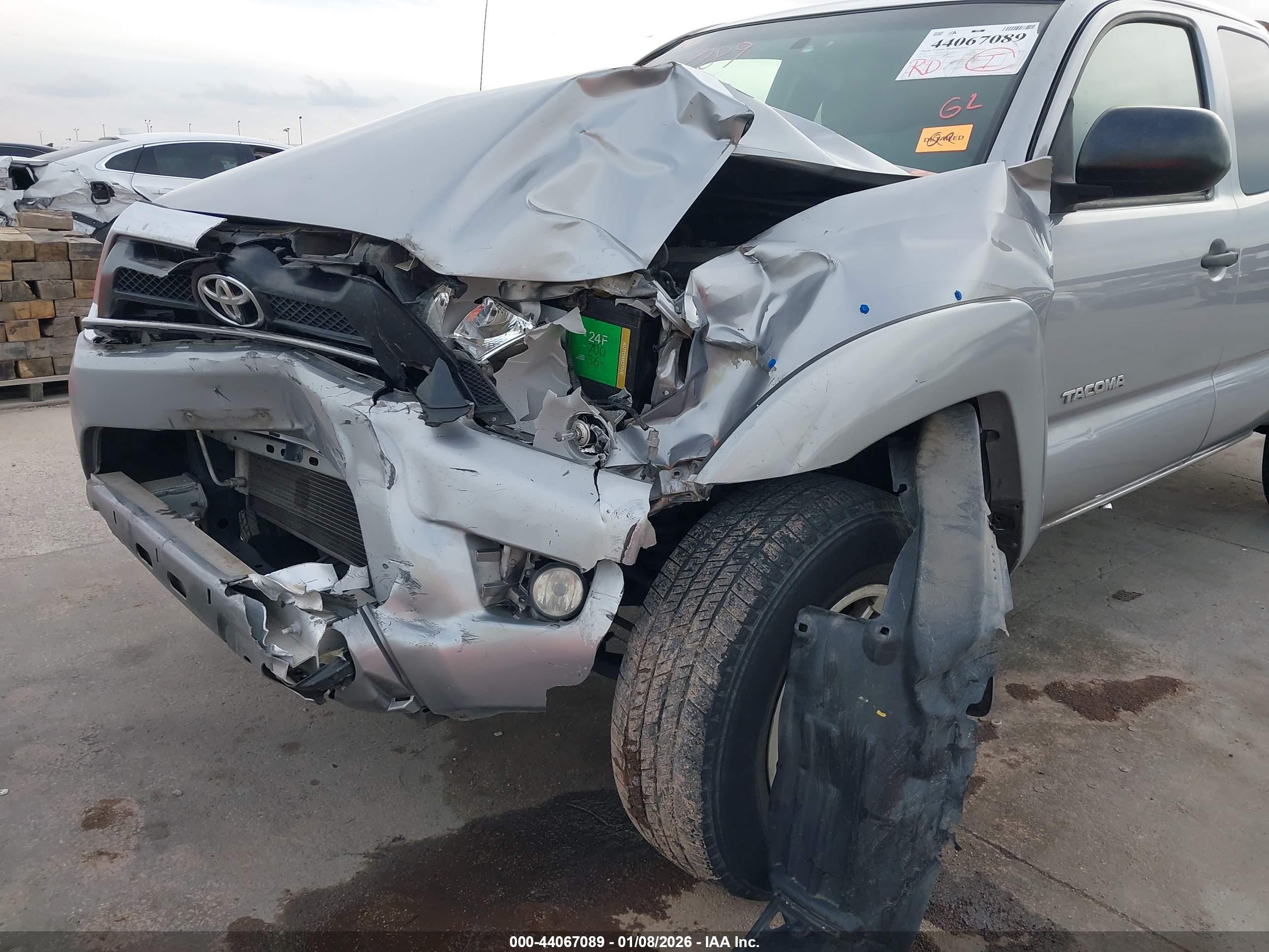 TOYOTA TACOMA image 6