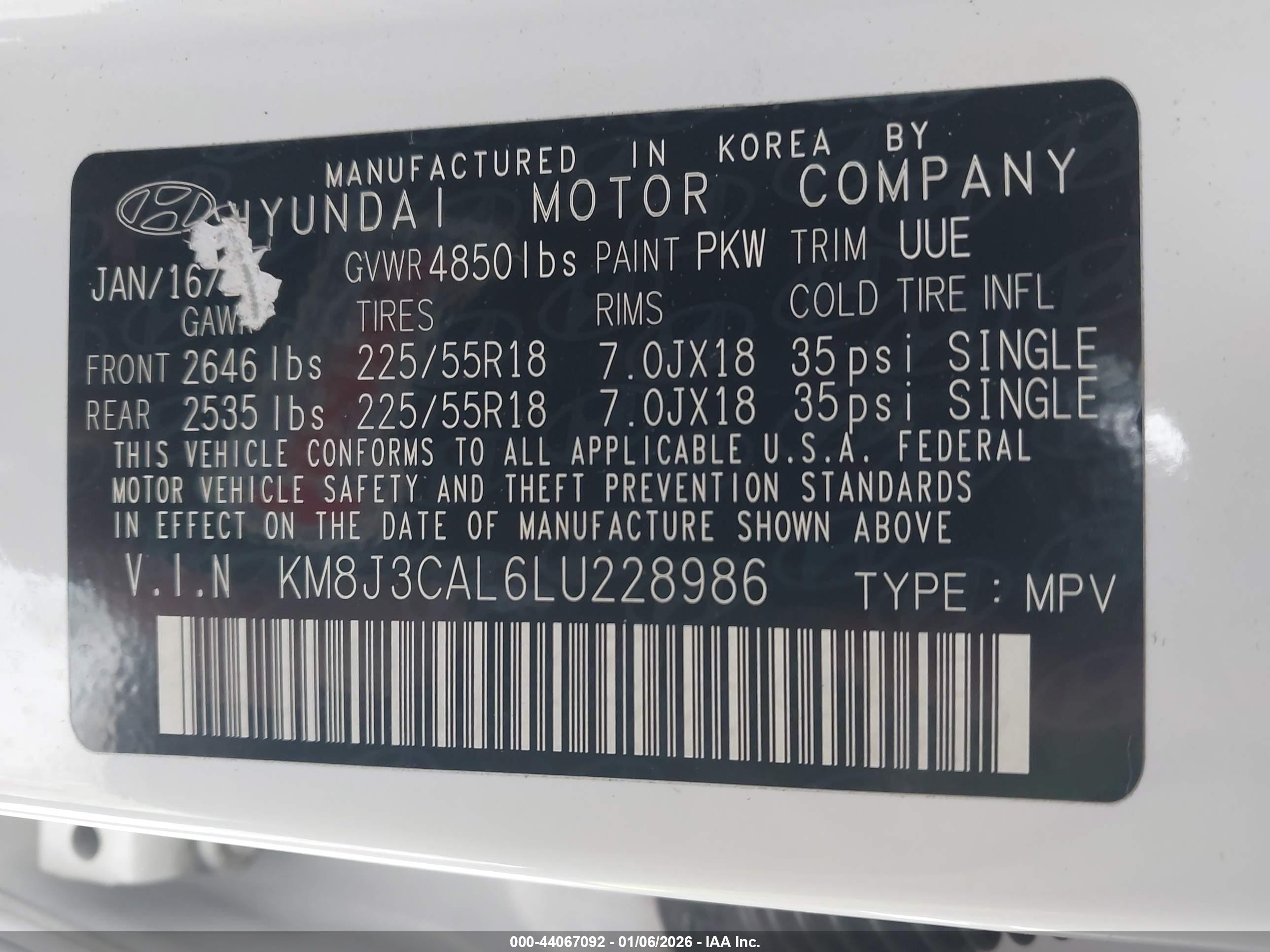 HYUNDAI TUCSON image 9