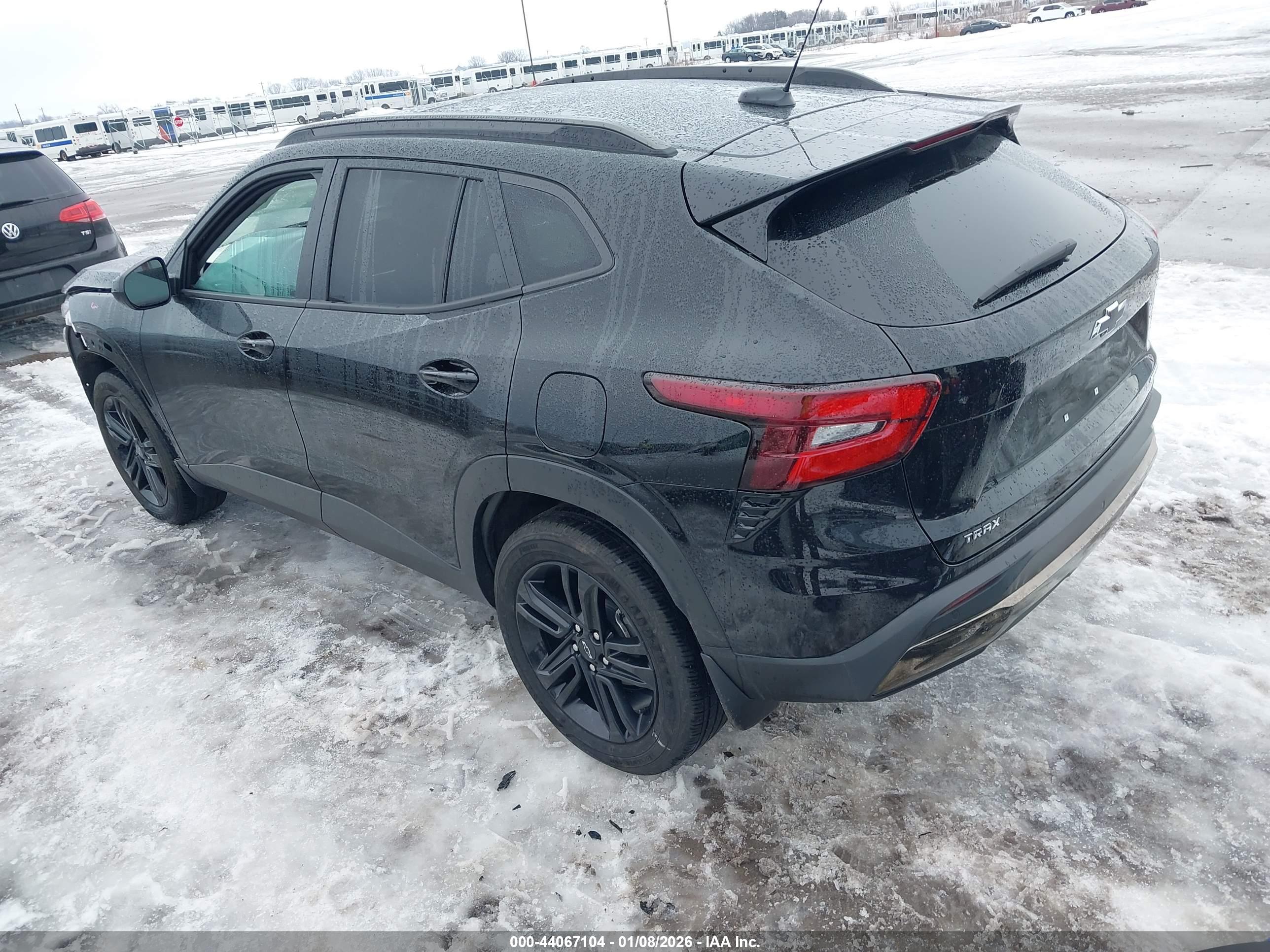 CHEVROLET TRAX image 3