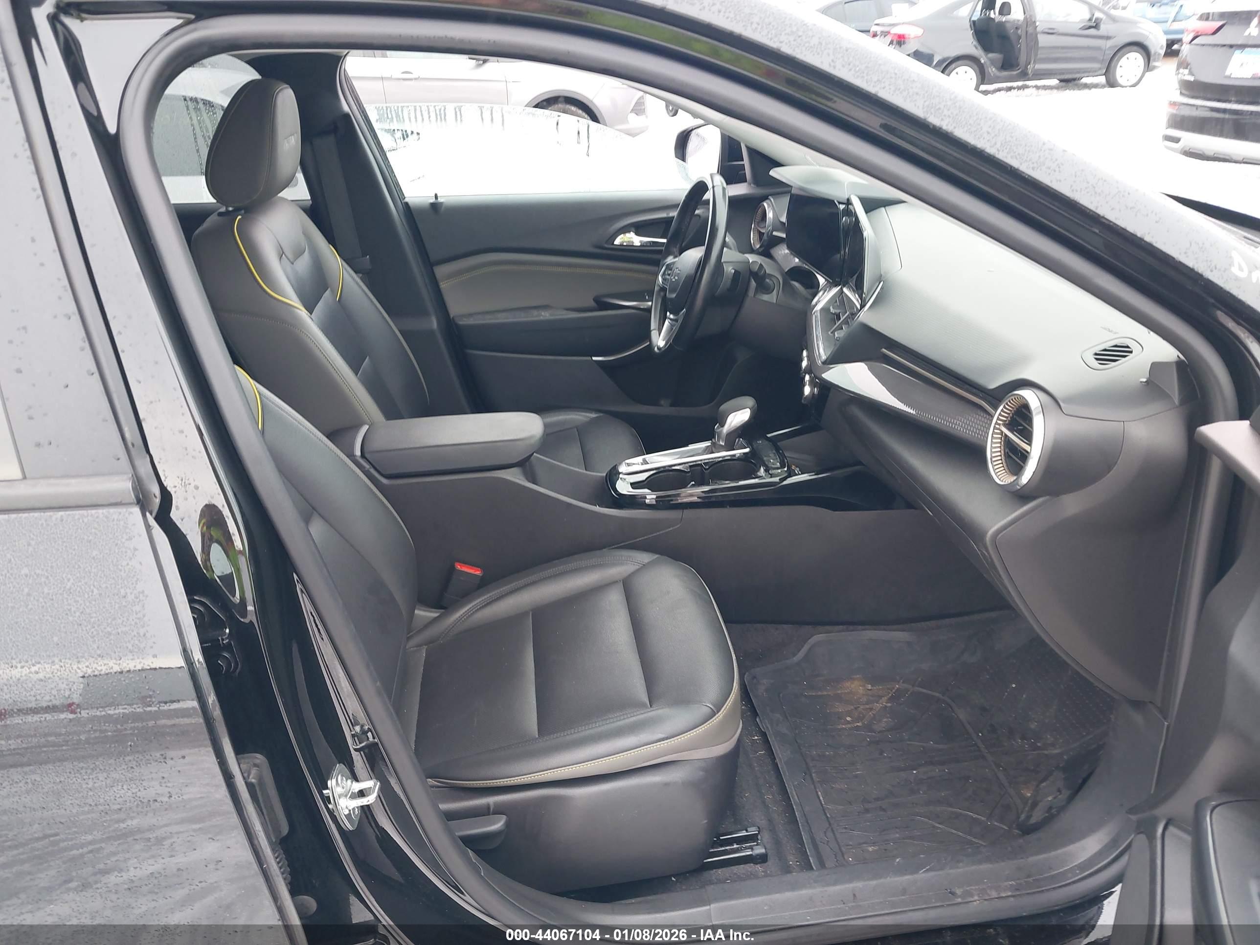 CHEVROLET TRAX image 5