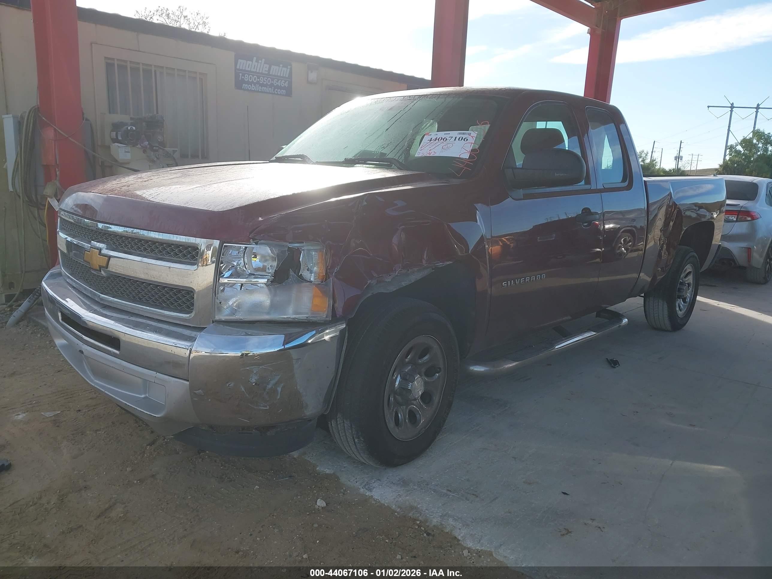 CHEVROLET SILVERADO image 2