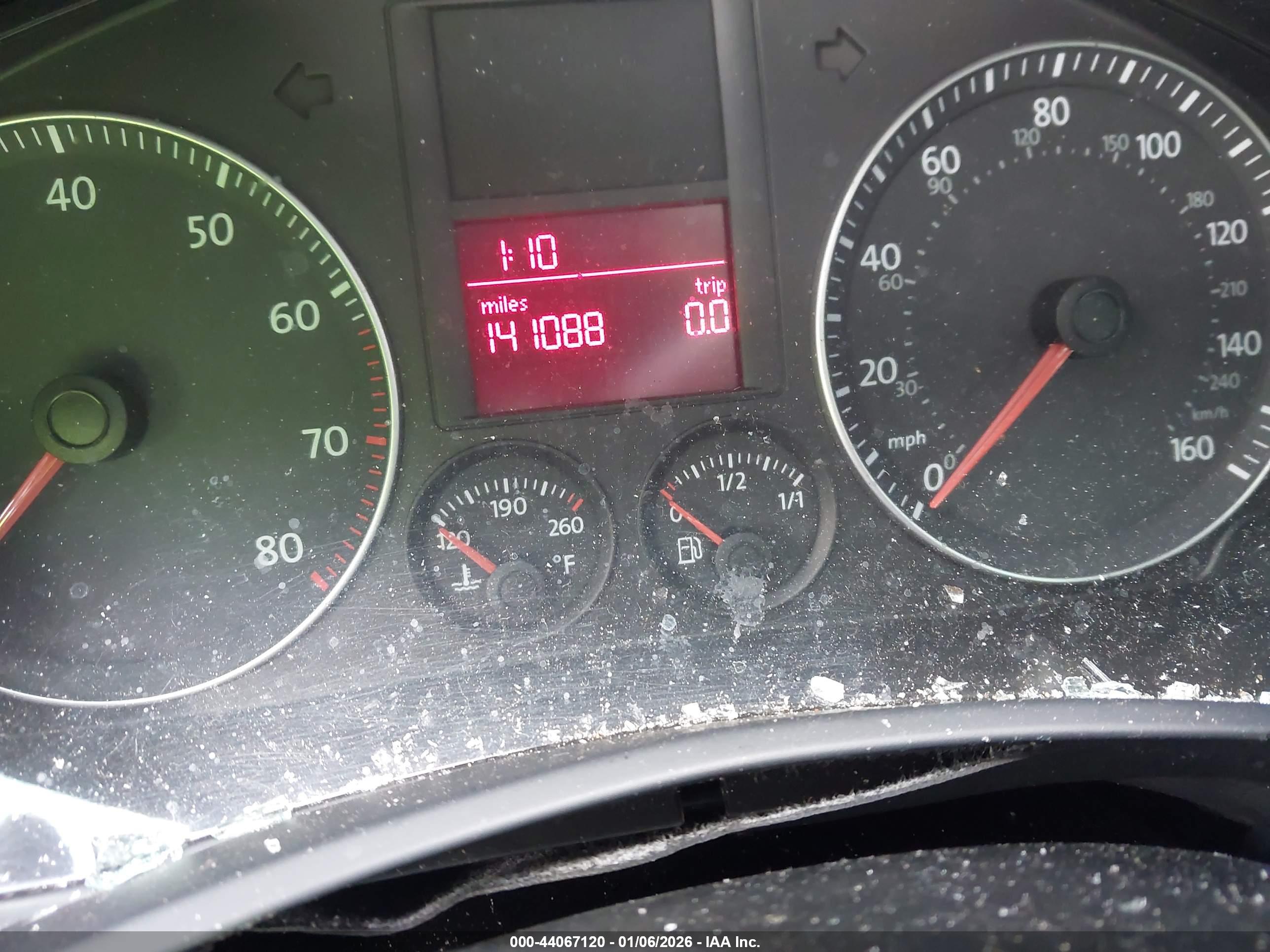 VOLKSWAGEN JETTA image 7