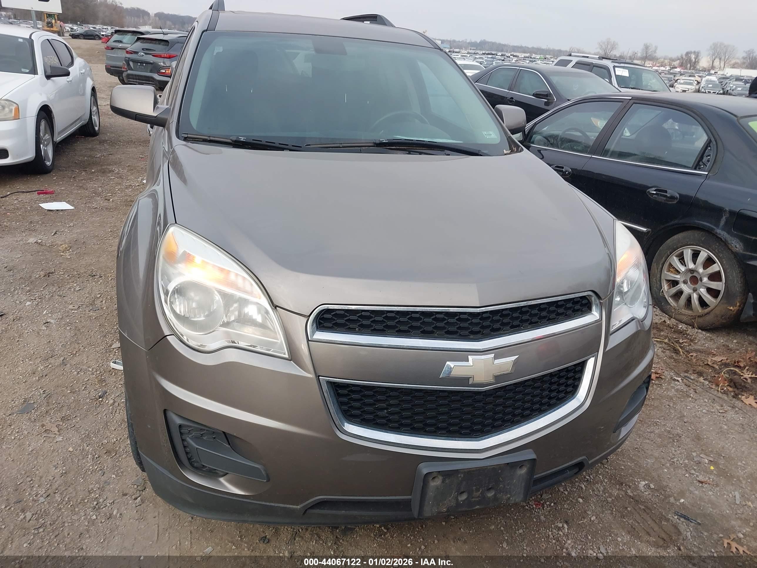 CHEVROLET EQUINOX image 6