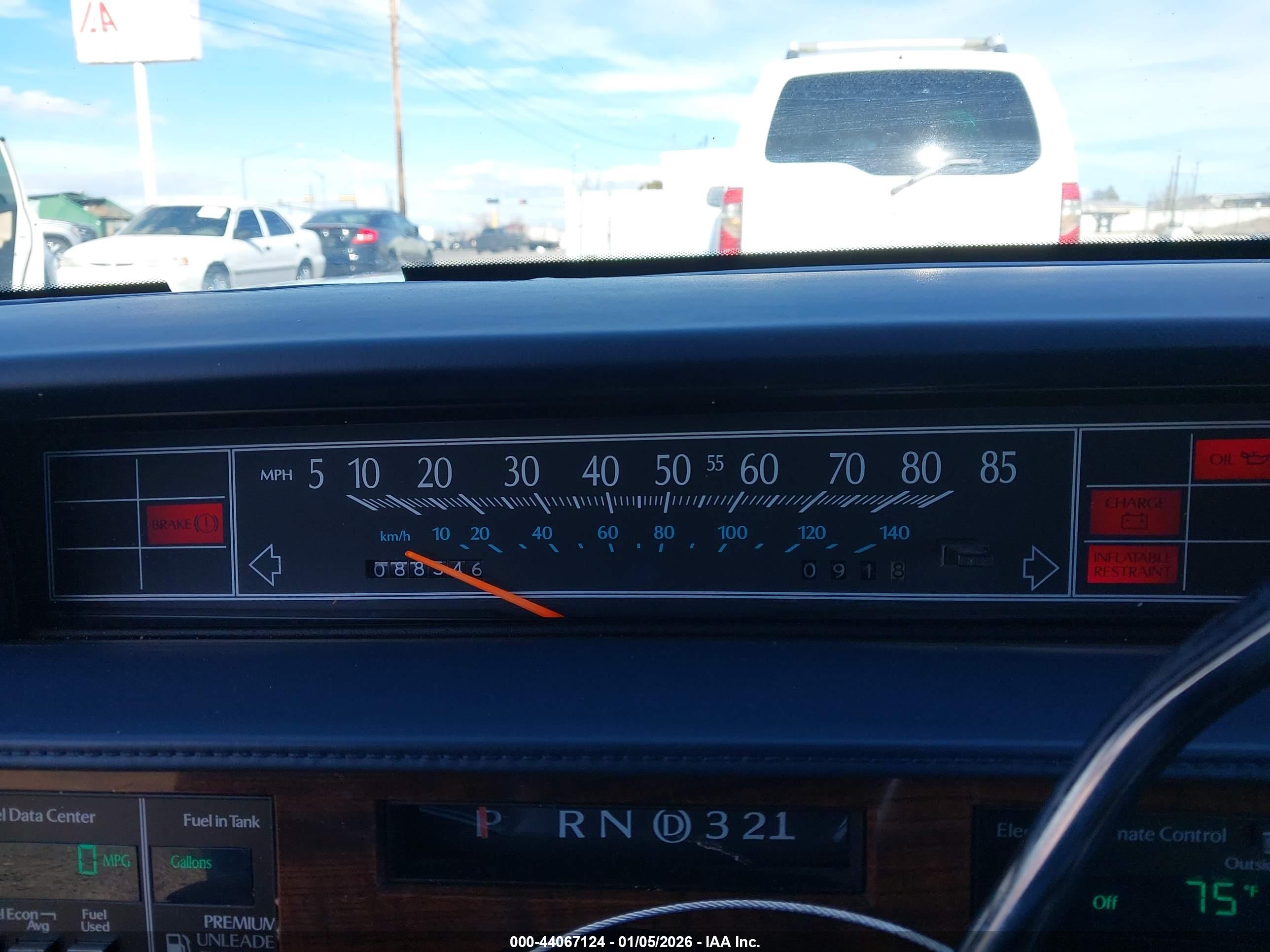 CADILLAC DEVILLE image 7