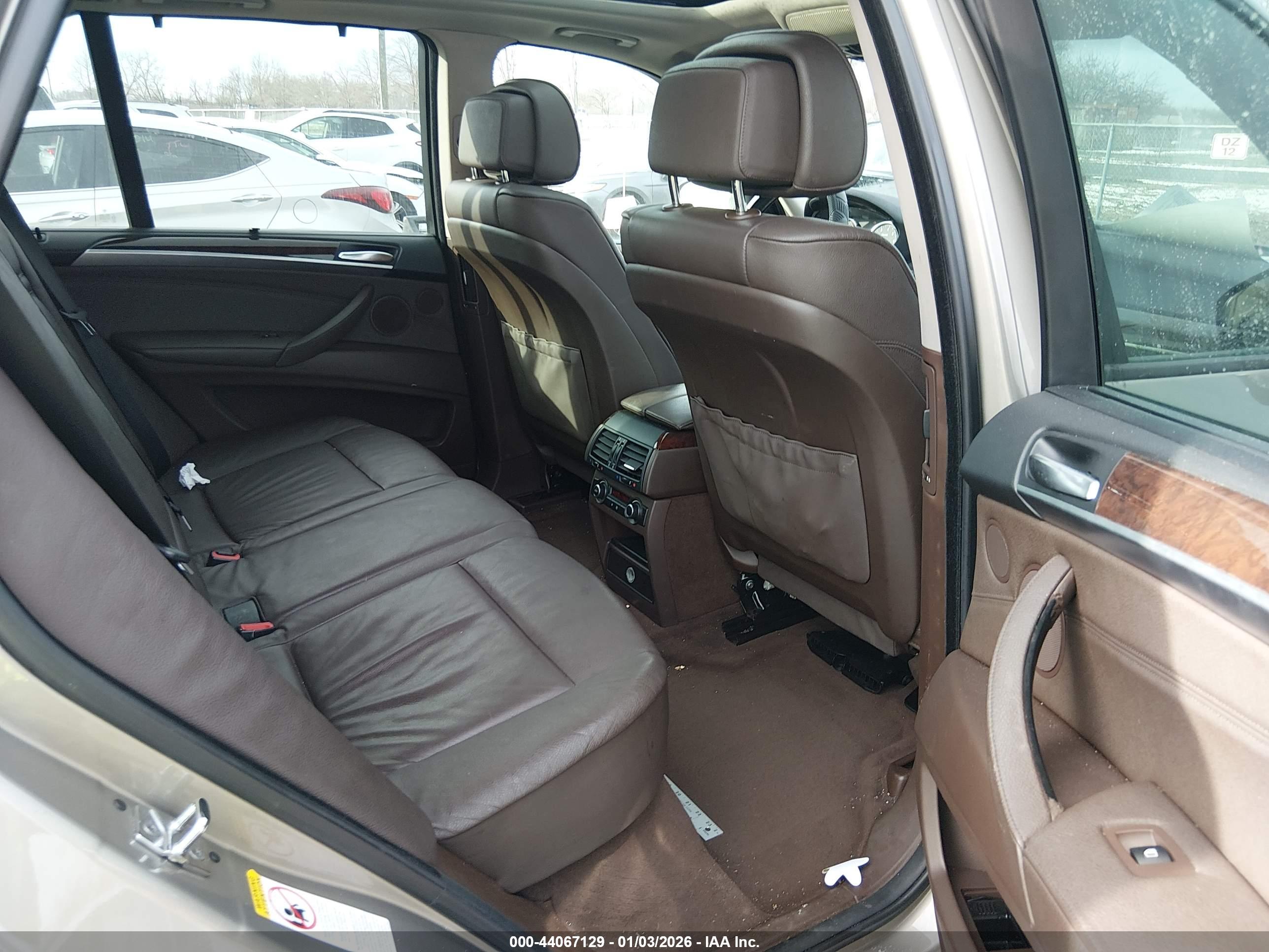 BMW X5 image 8