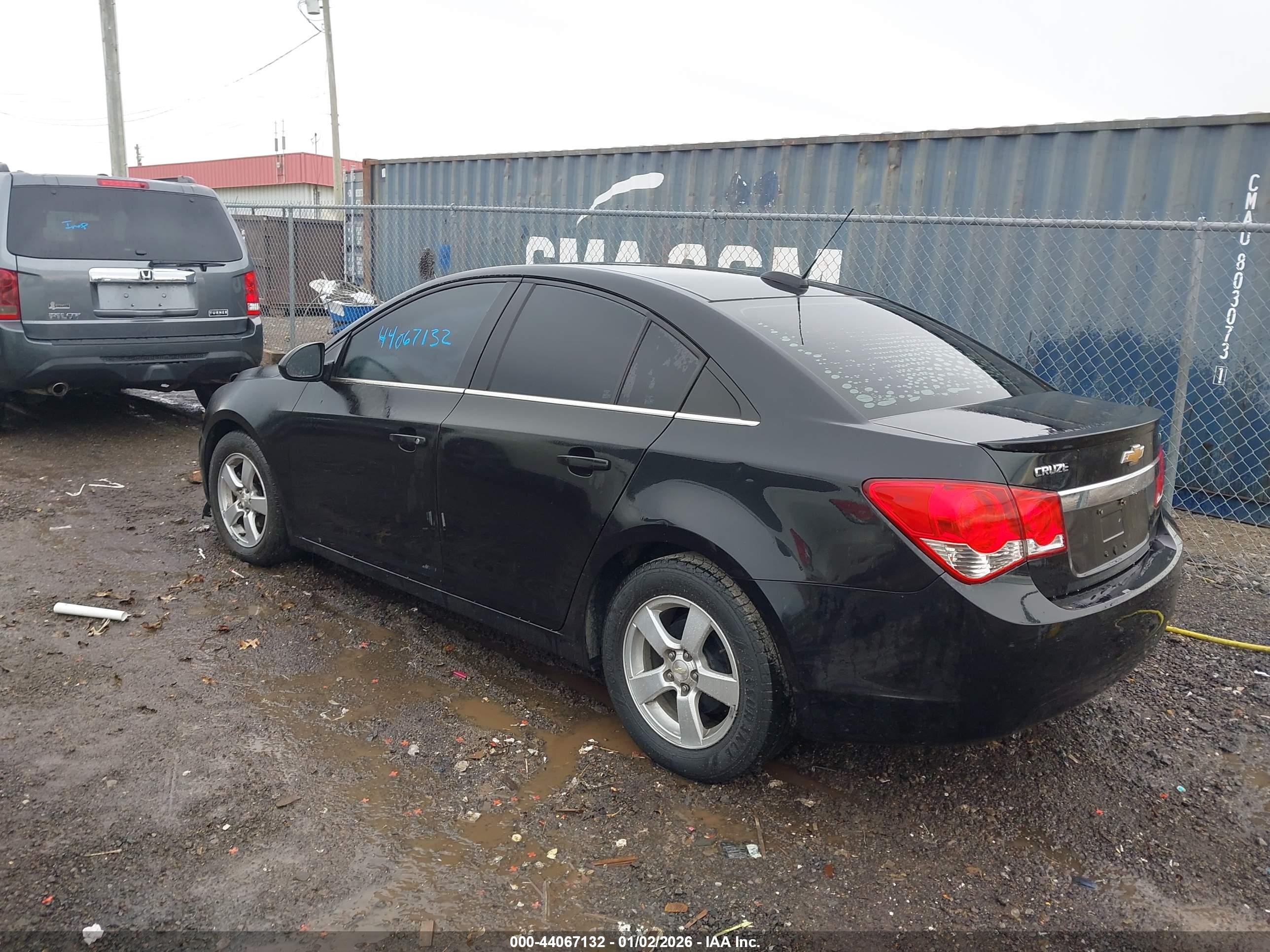 CHEVROLET CRUZE image 3