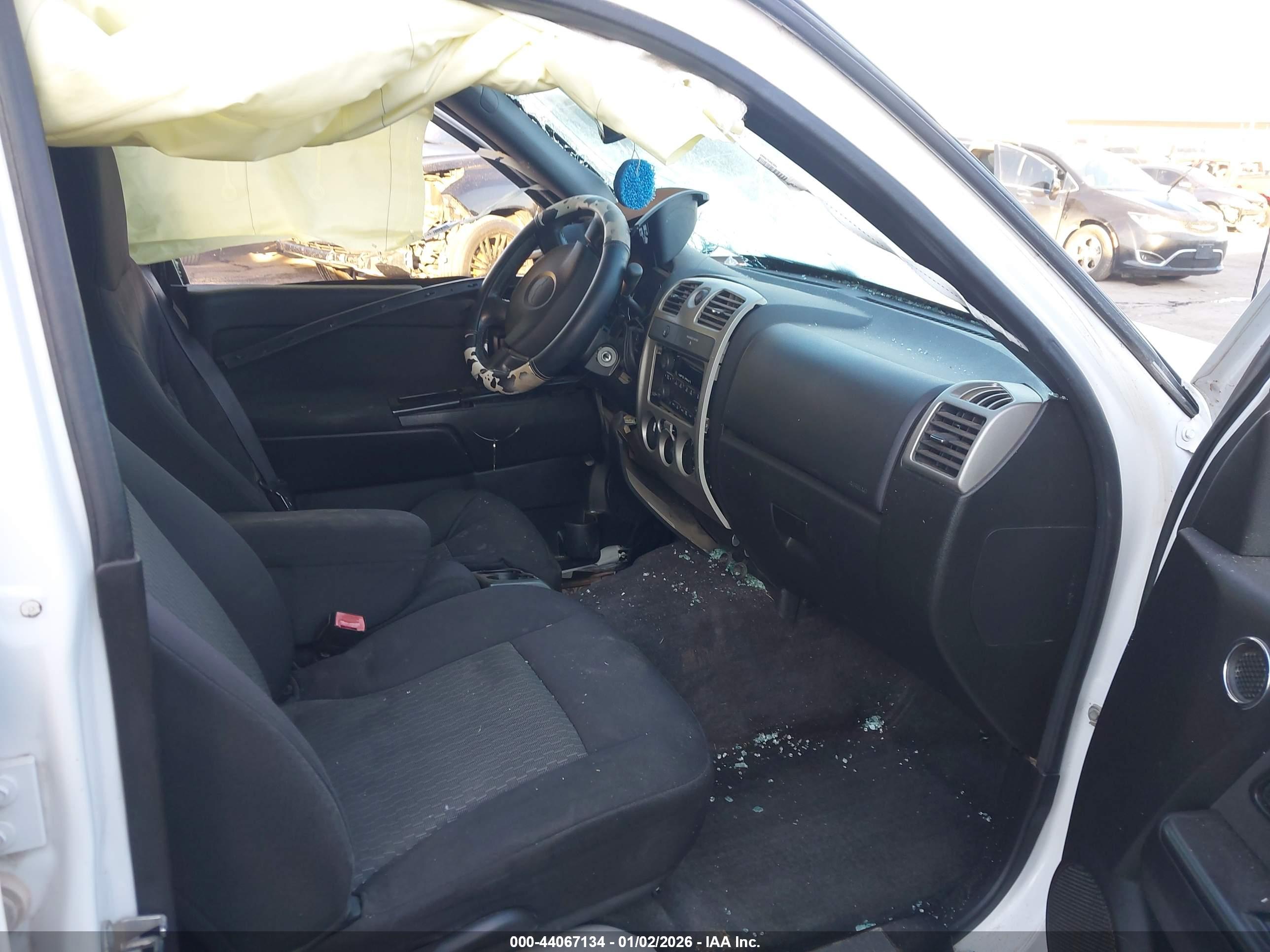 CHEVROLET COLORADO image 5