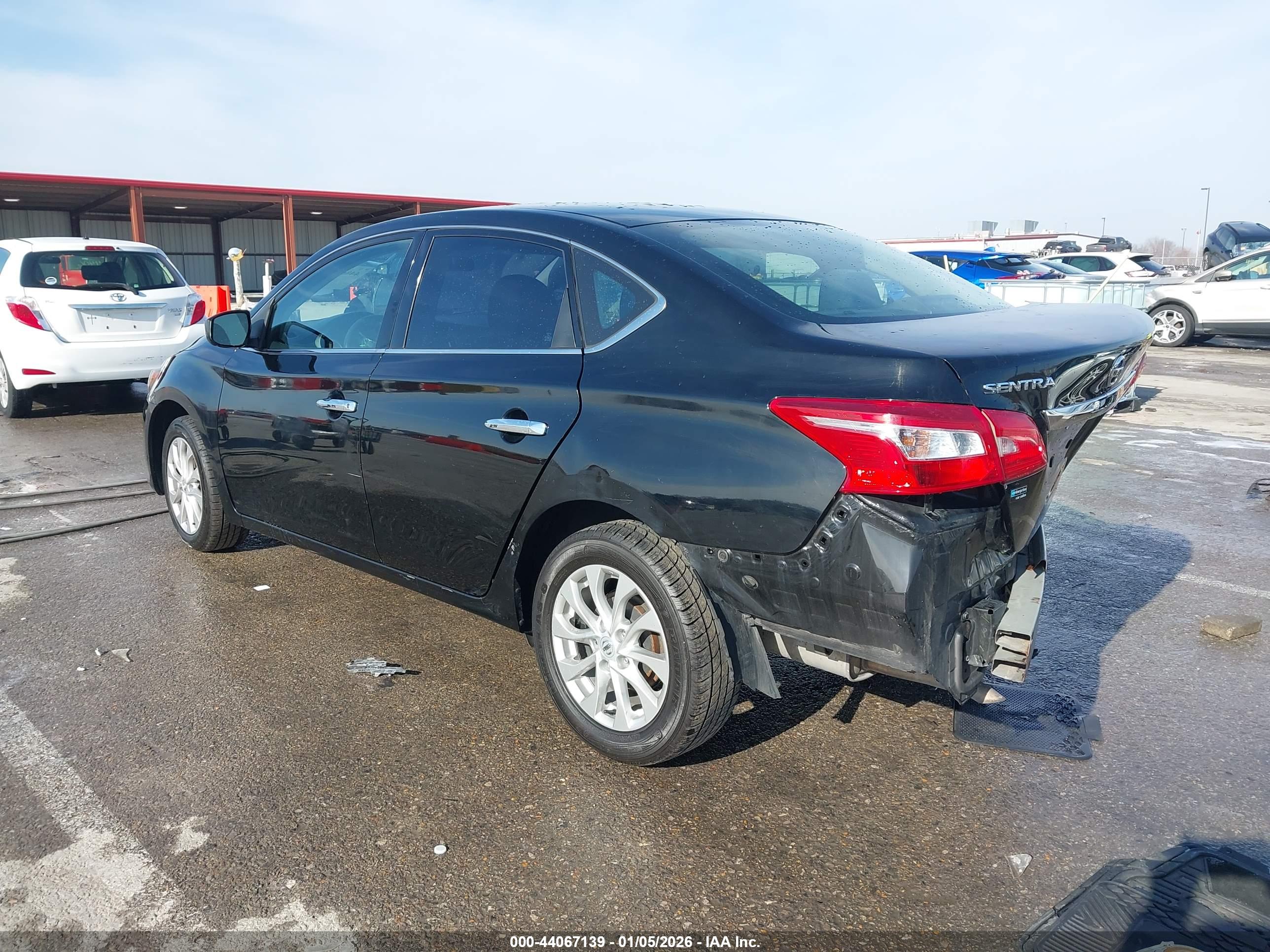 NISSAN SENTRA image 3