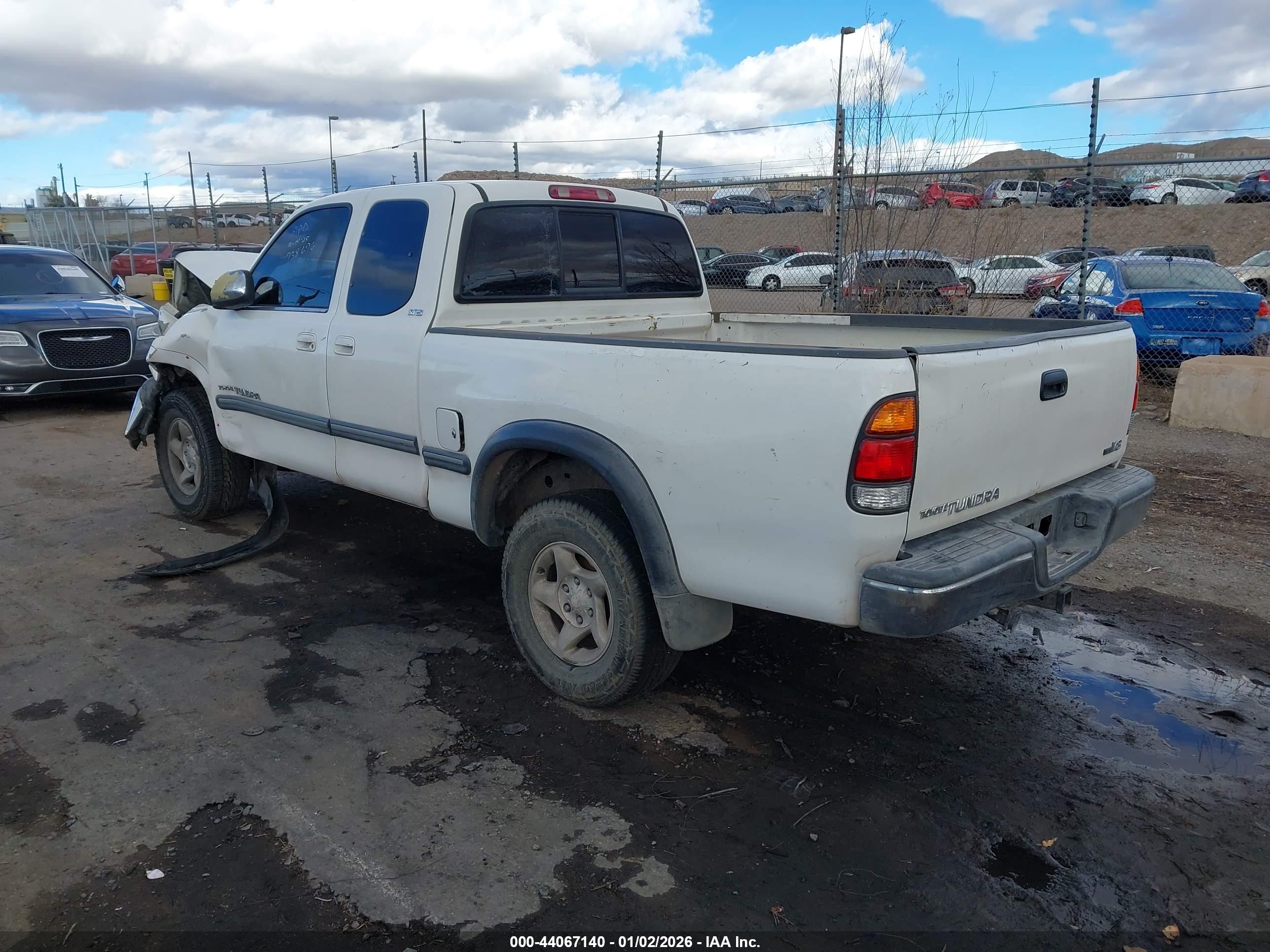 TOYOTA TUNDRA image 3