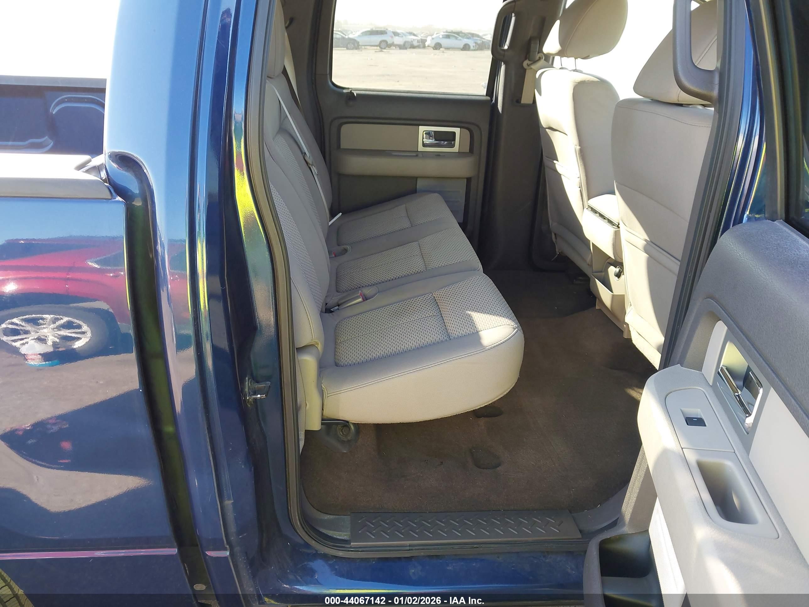 FORD F-150 image 8