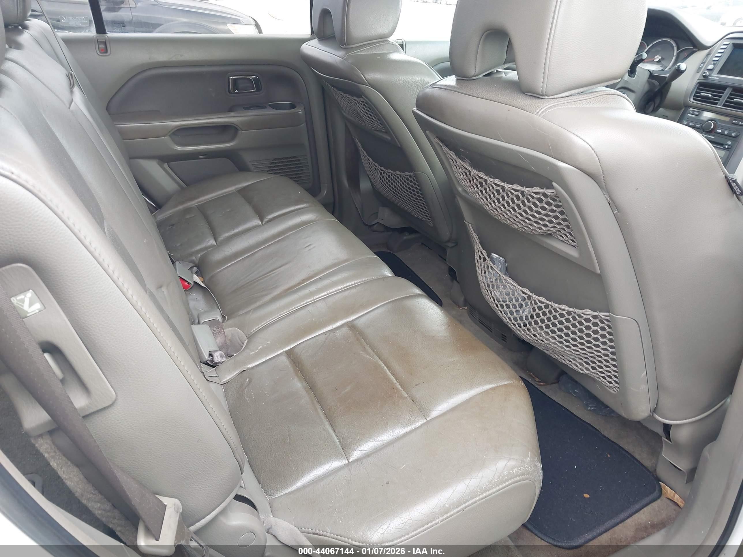 HONDA PILOT image 8