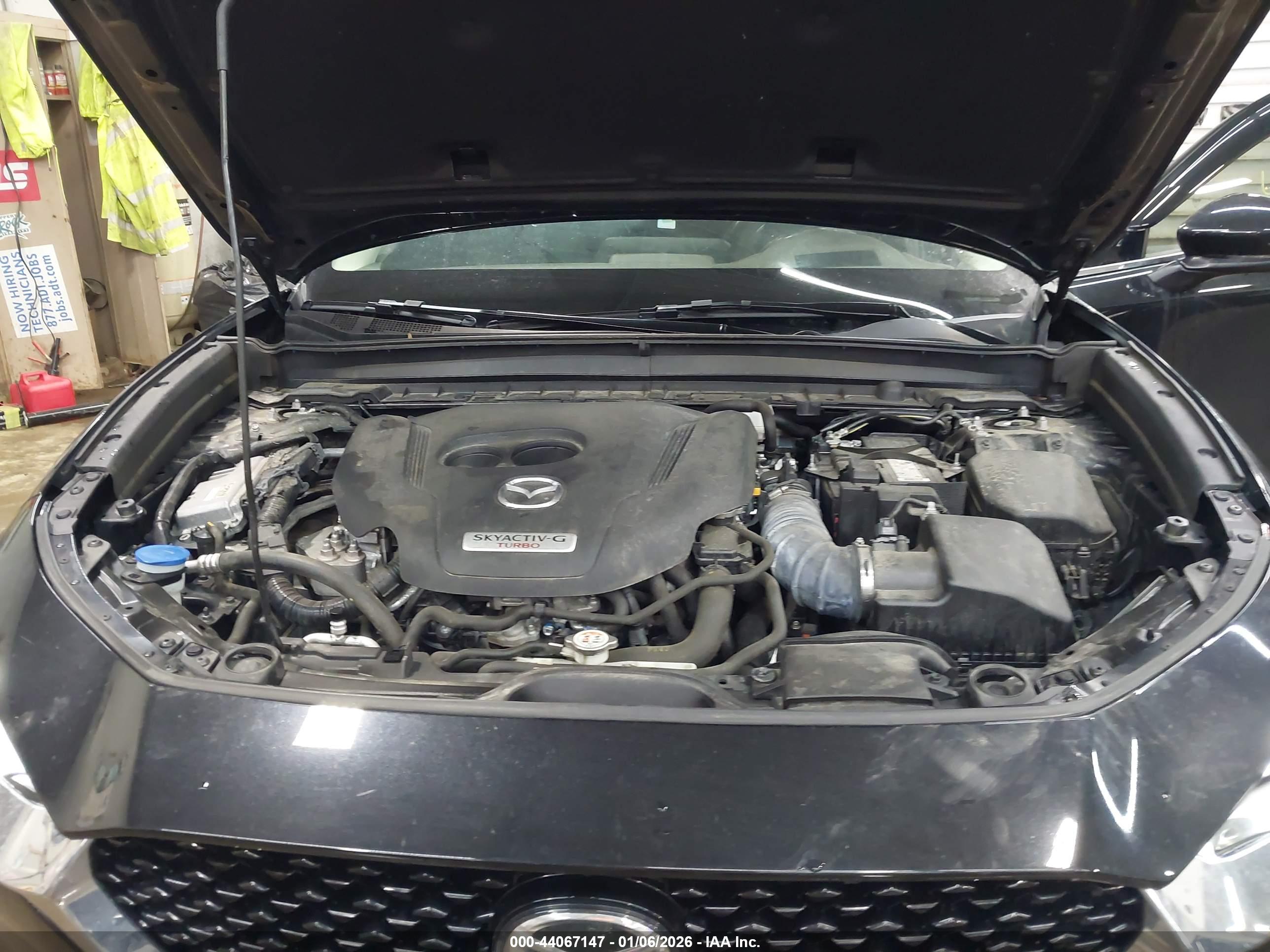 MAZDA CX-30 image 10