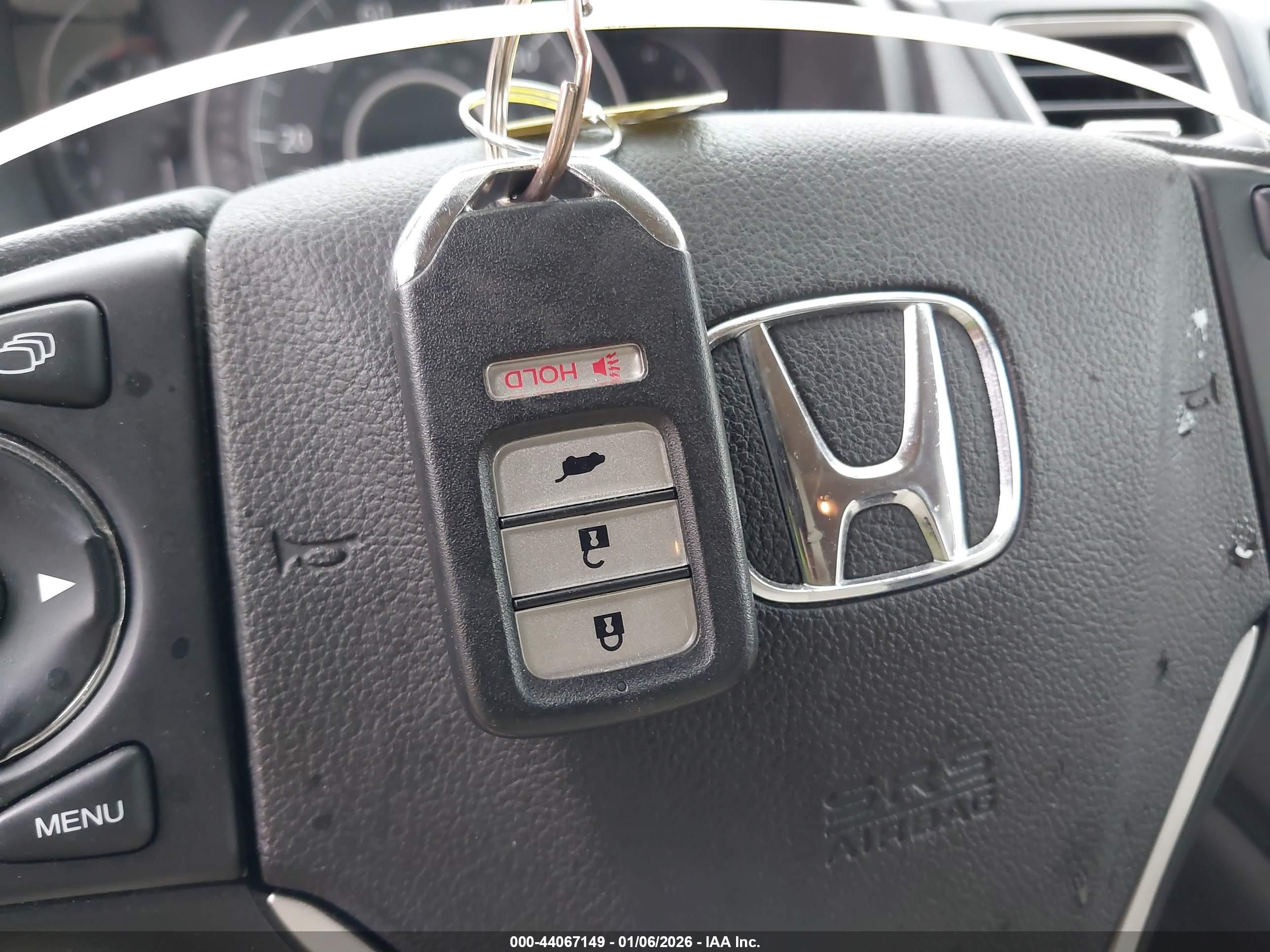 HONDA CR-V image 11