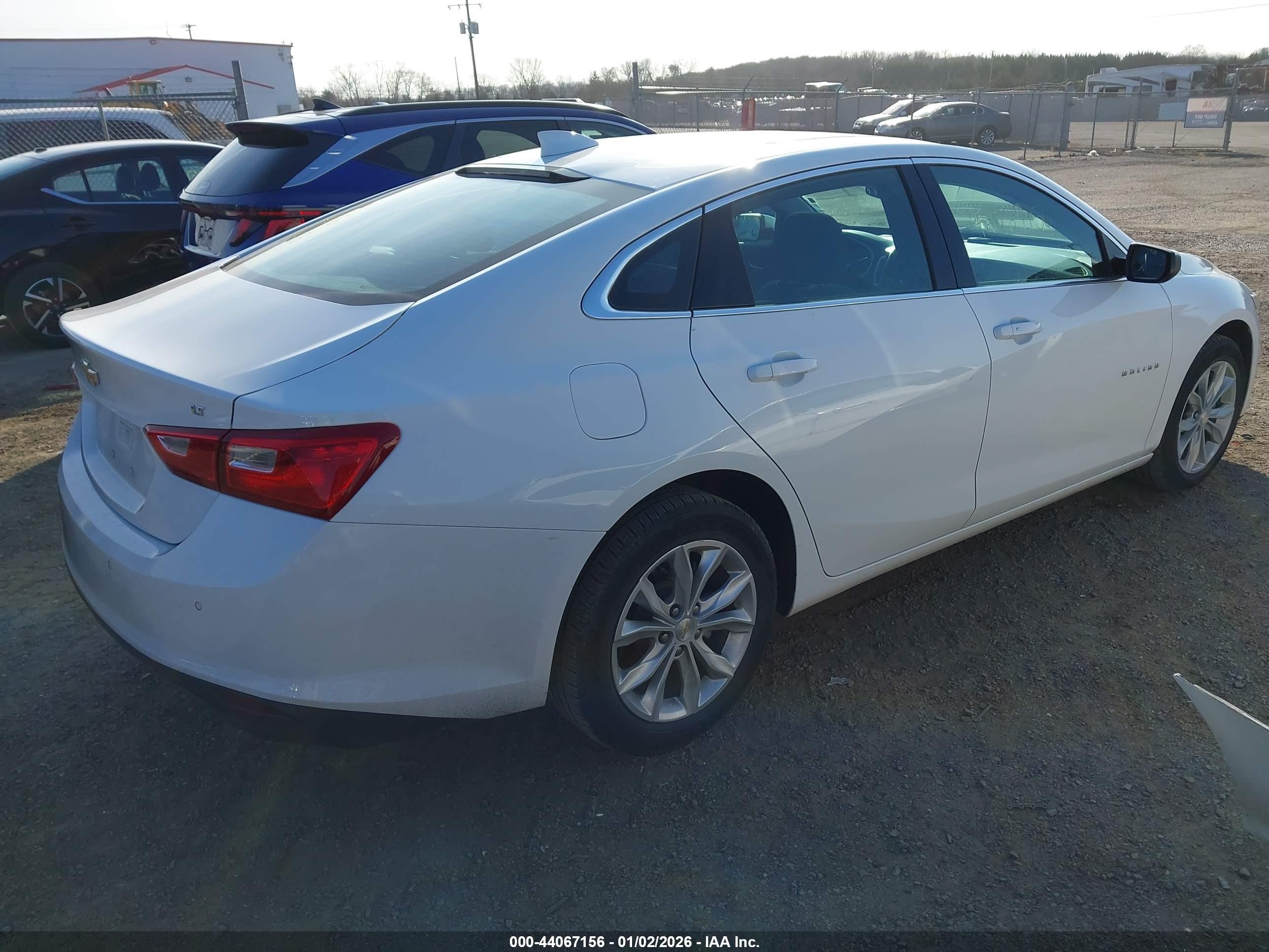 CHEVROLET MALIBU image 4