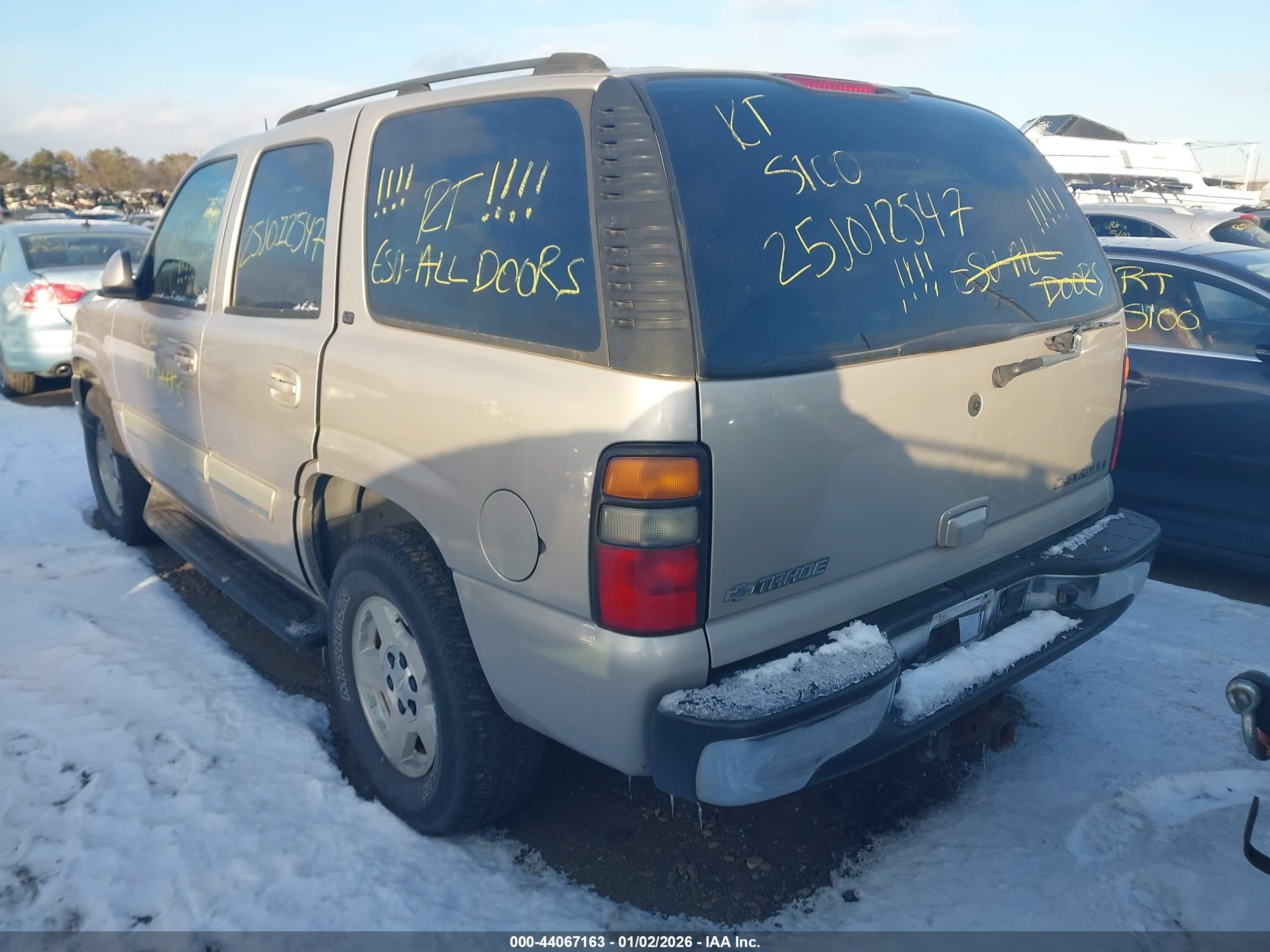 CHEVROLET TAHOE image 3