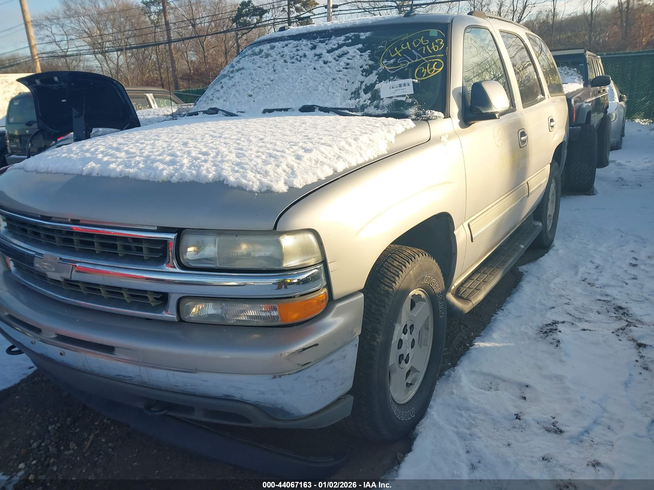 CHEVROLET TAHOE image 6