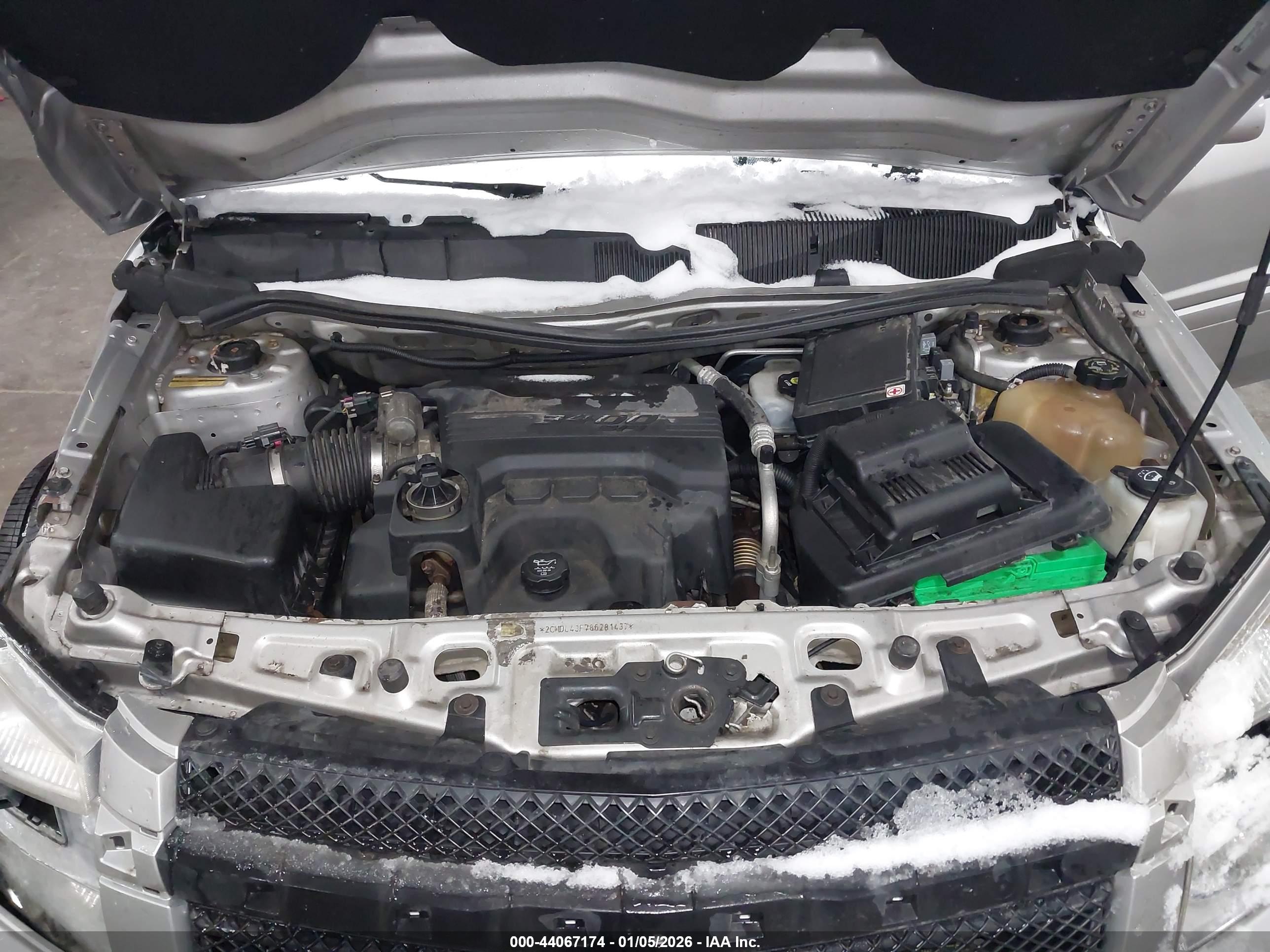 CHEVROLET EQUINOX image 10