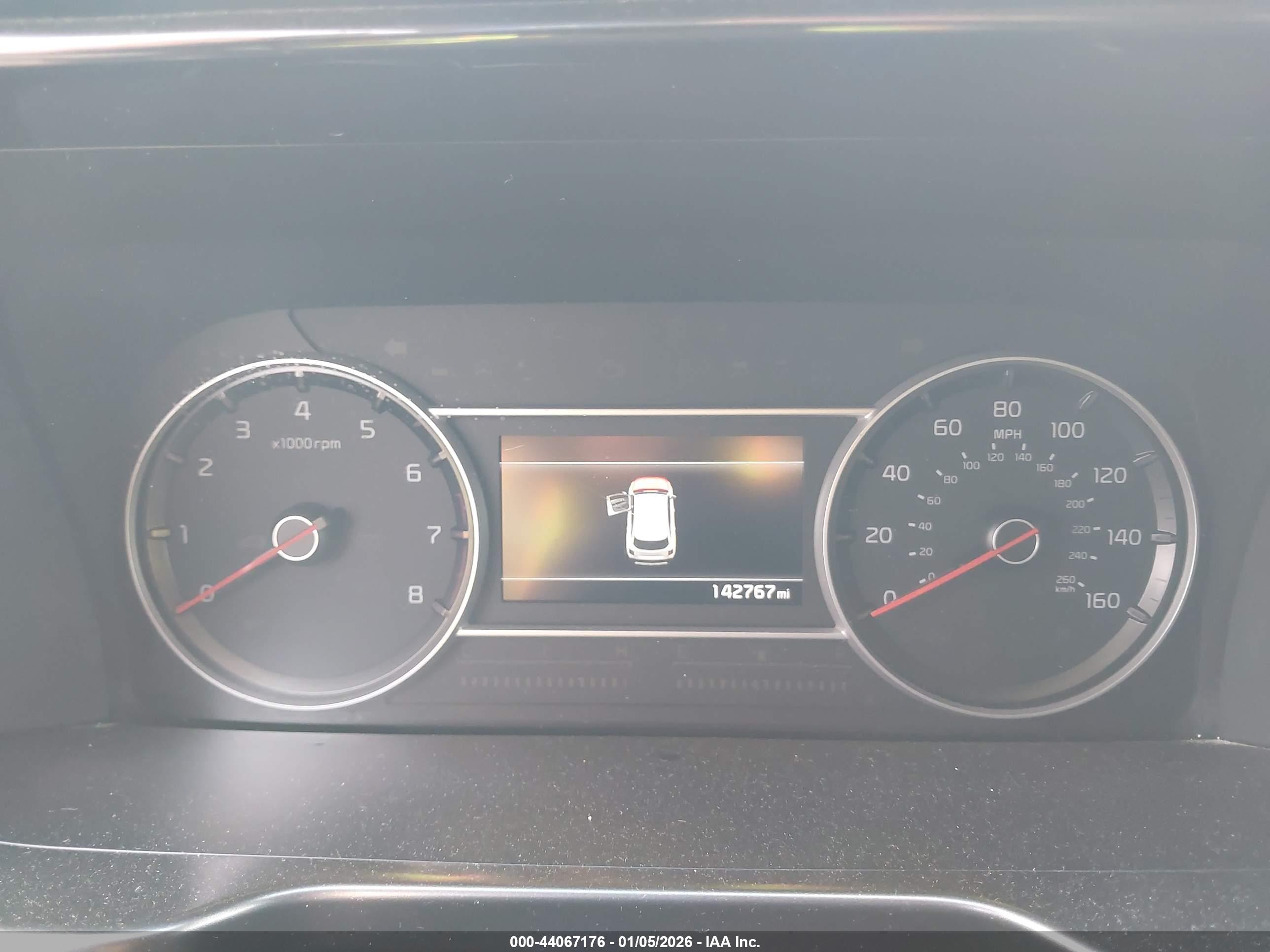 KIA SORENTO image 7