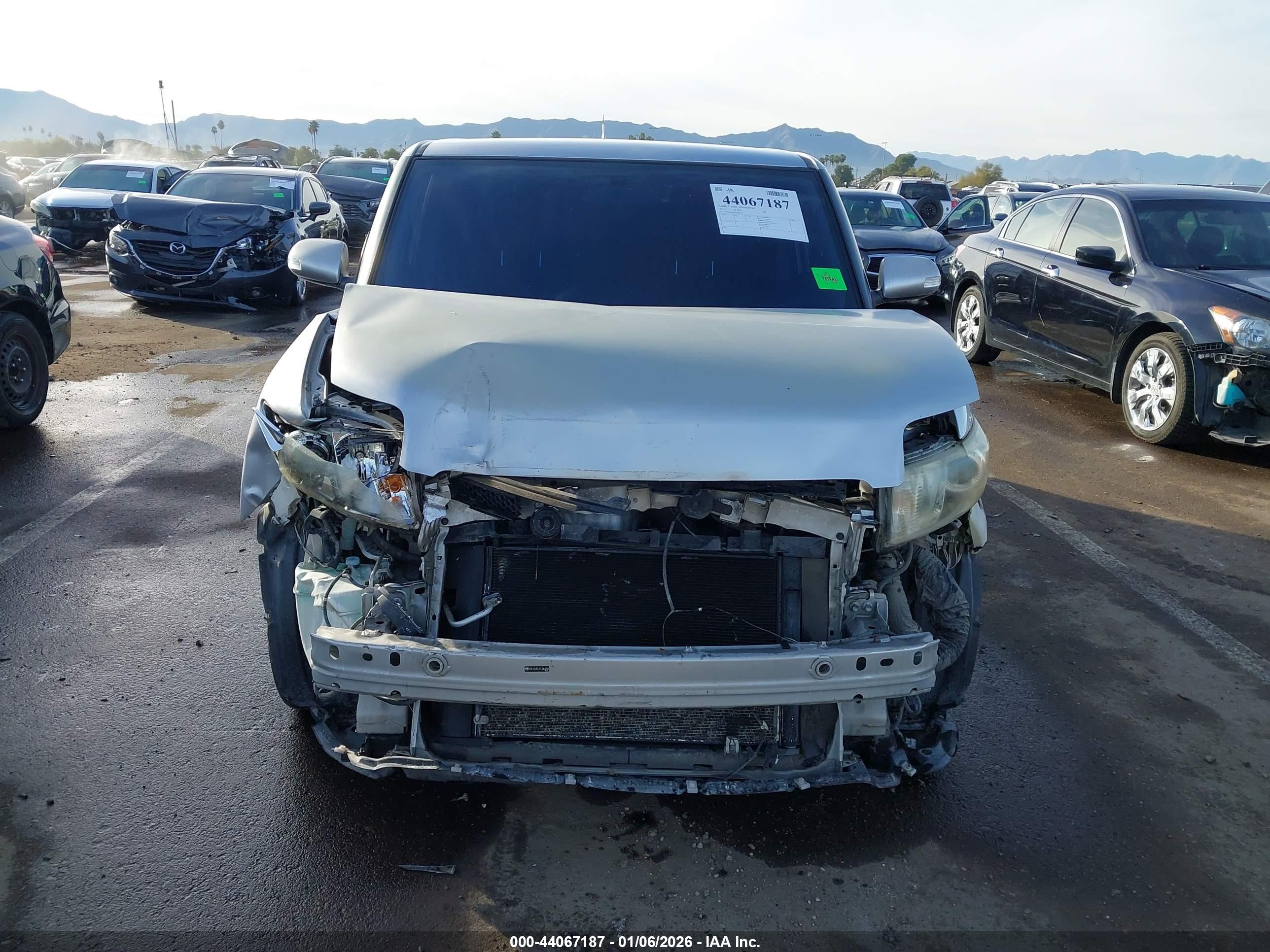 SCION XB image 6