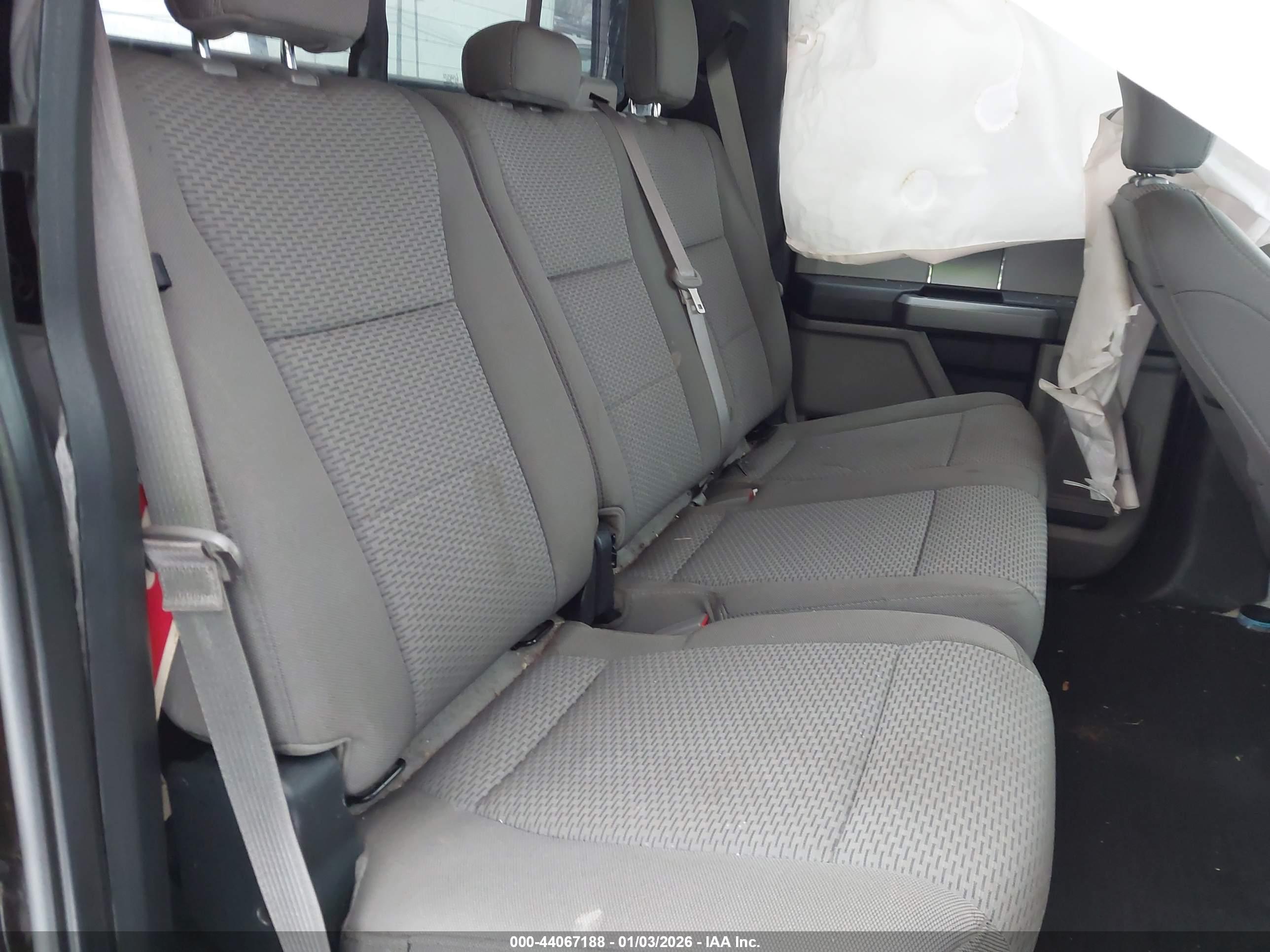 FORD F-150 image 8