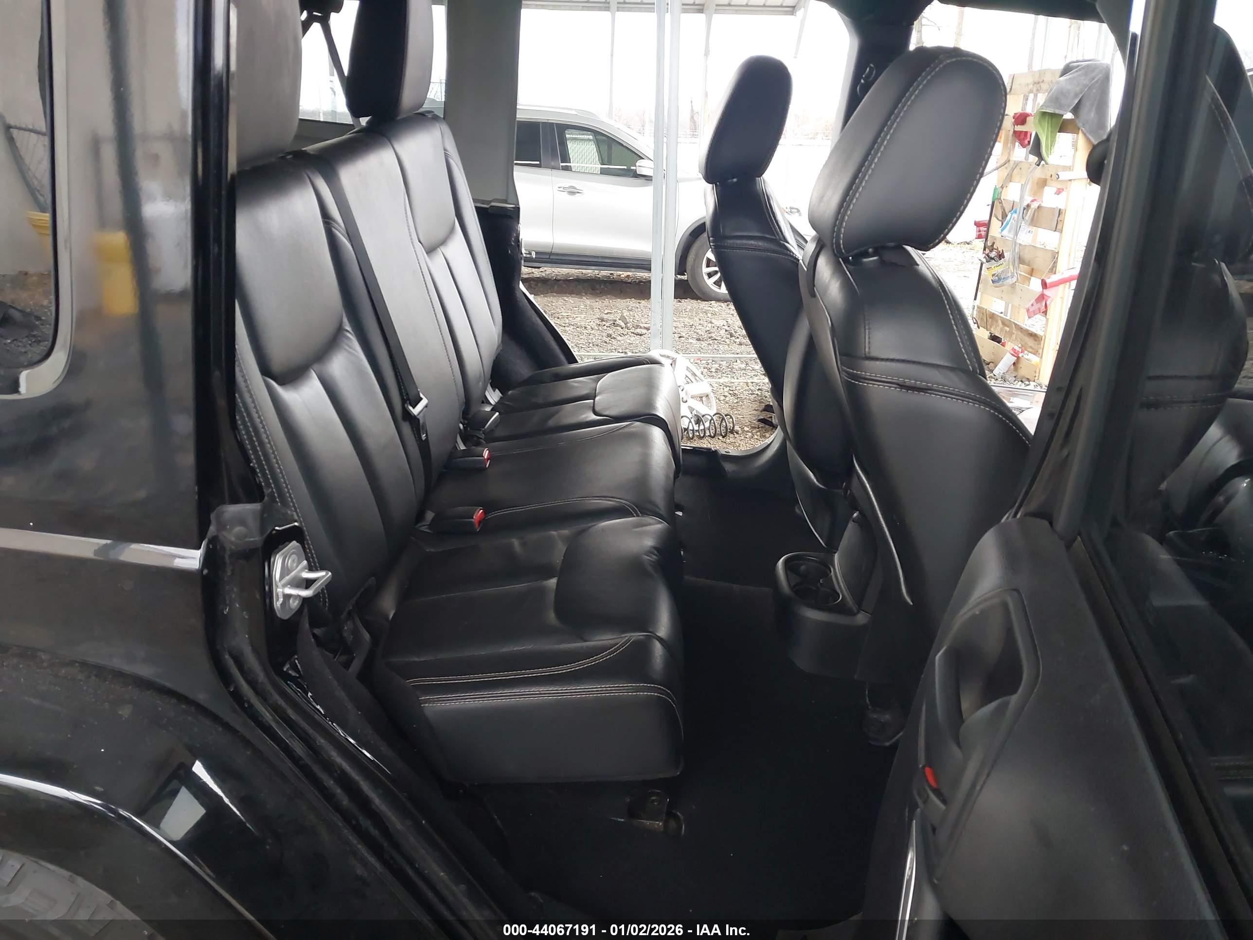 JEEP WRANGLER image 8