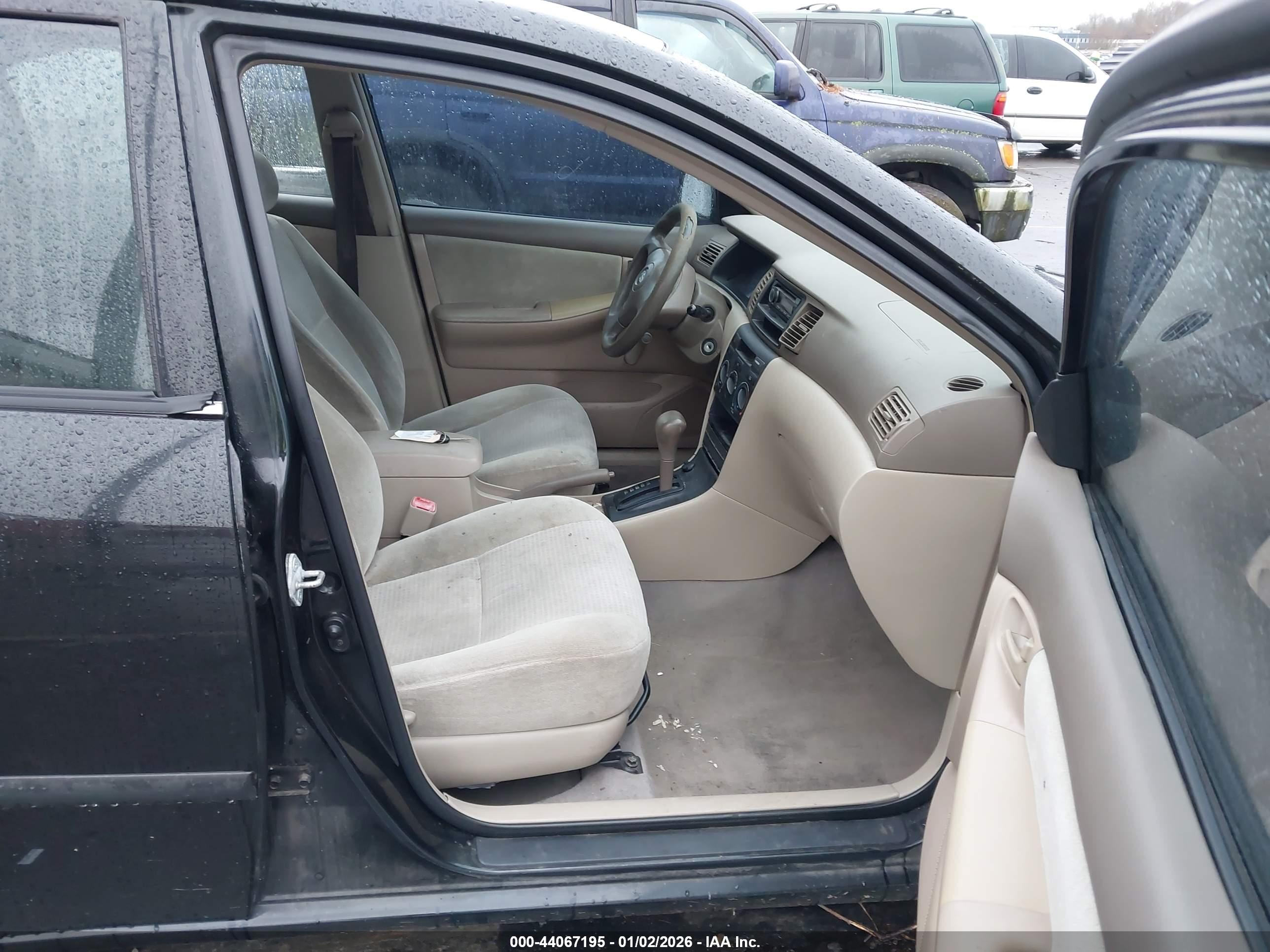 TOYOTA COROLLA image 5