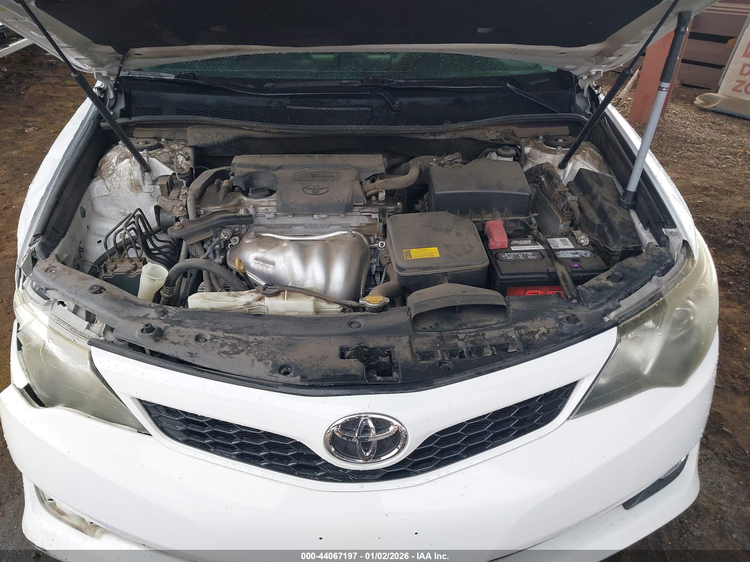 TOYOTA CAMRY image 10