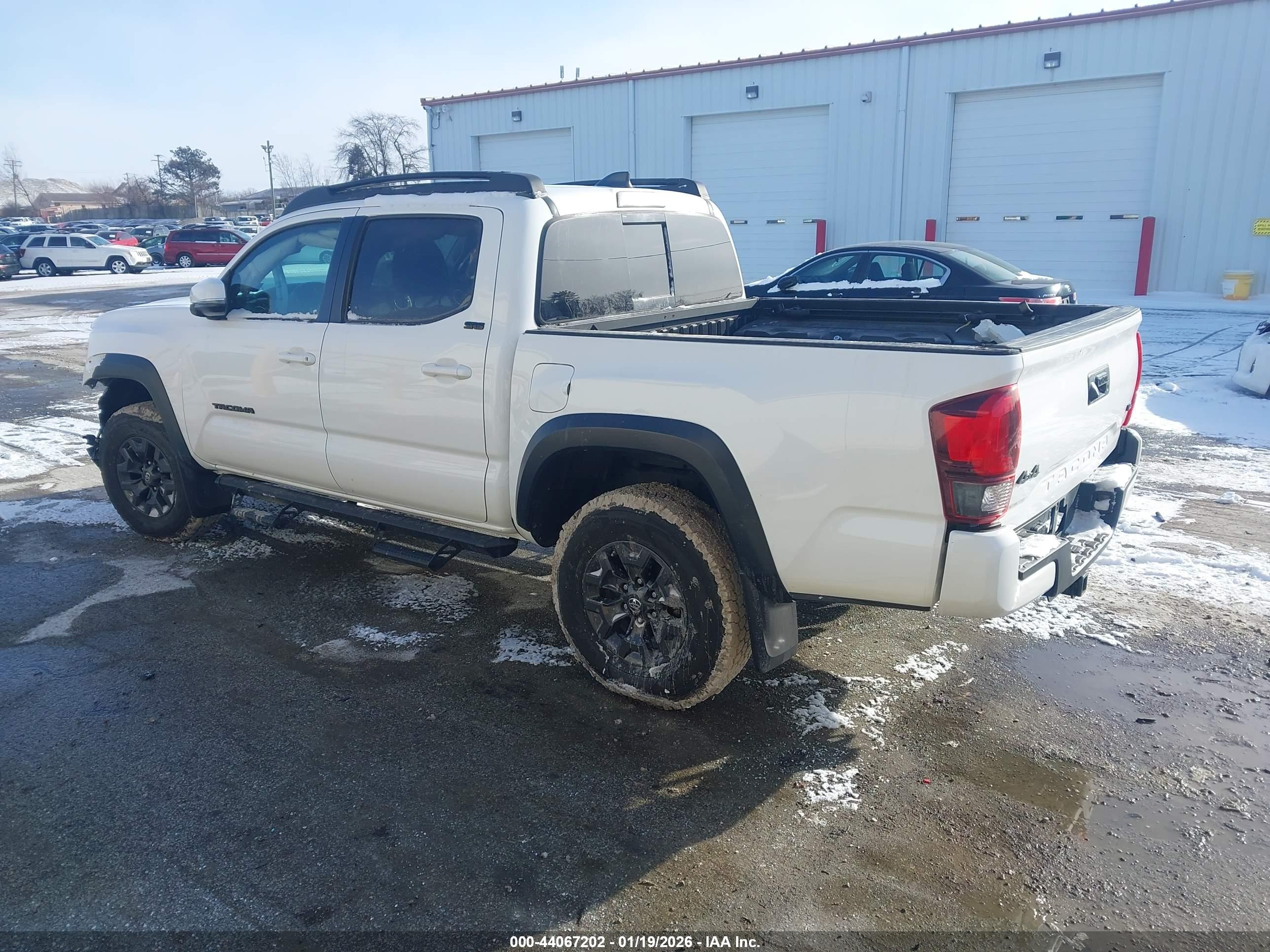 TOYOTA TACOMA image 3