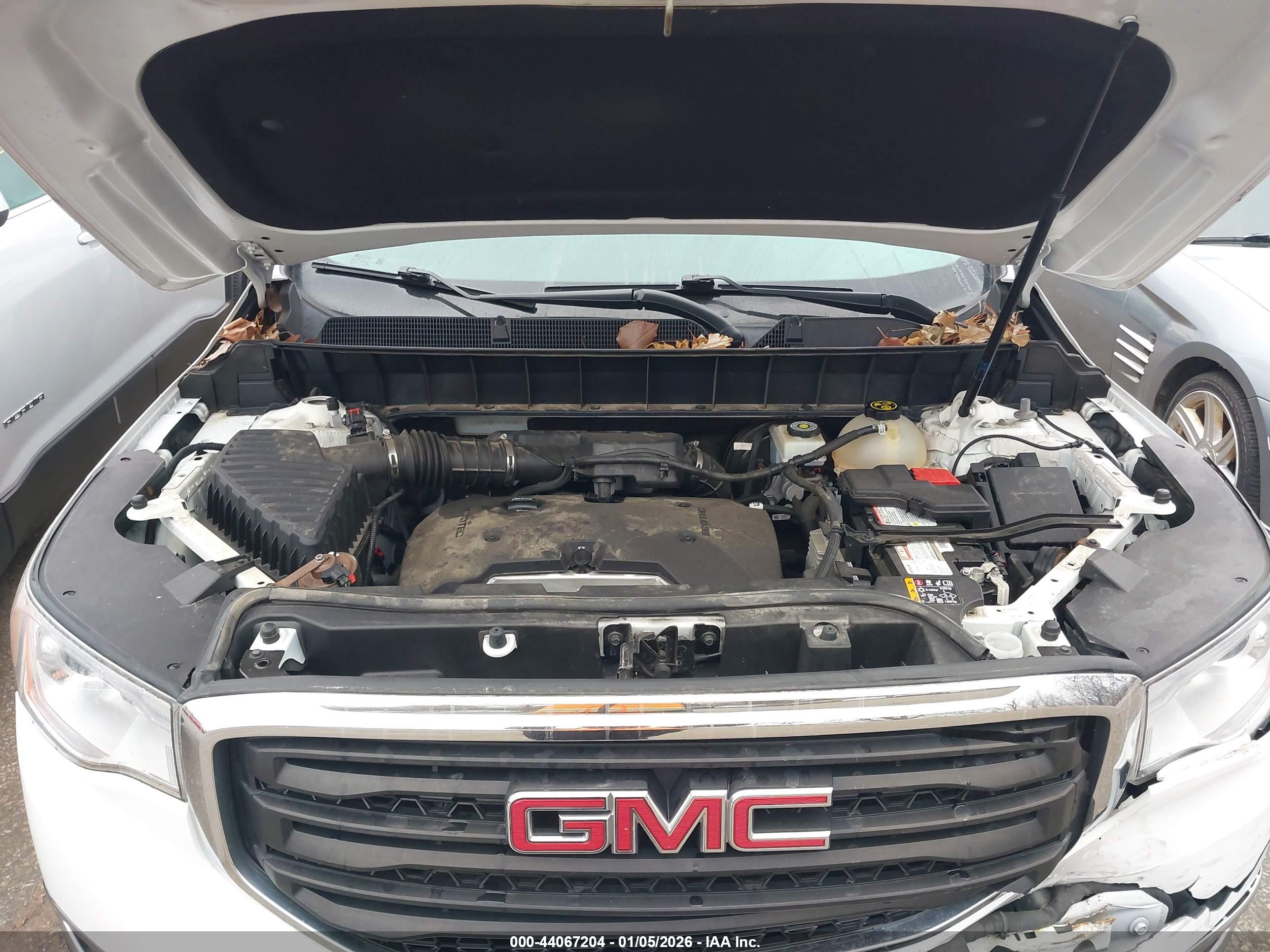 GMC ACADIA image 10