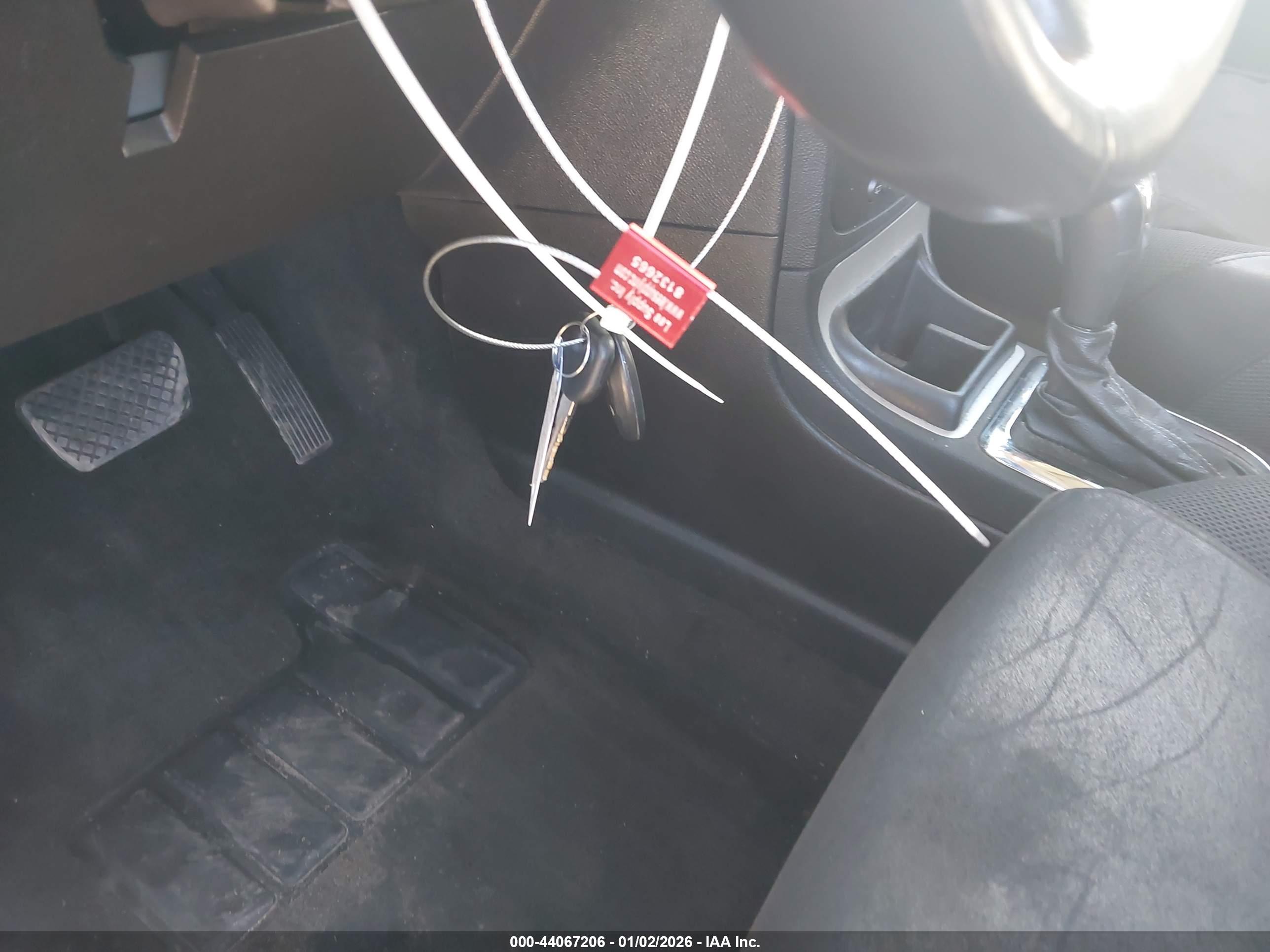 CHEVROLET HHR image 11