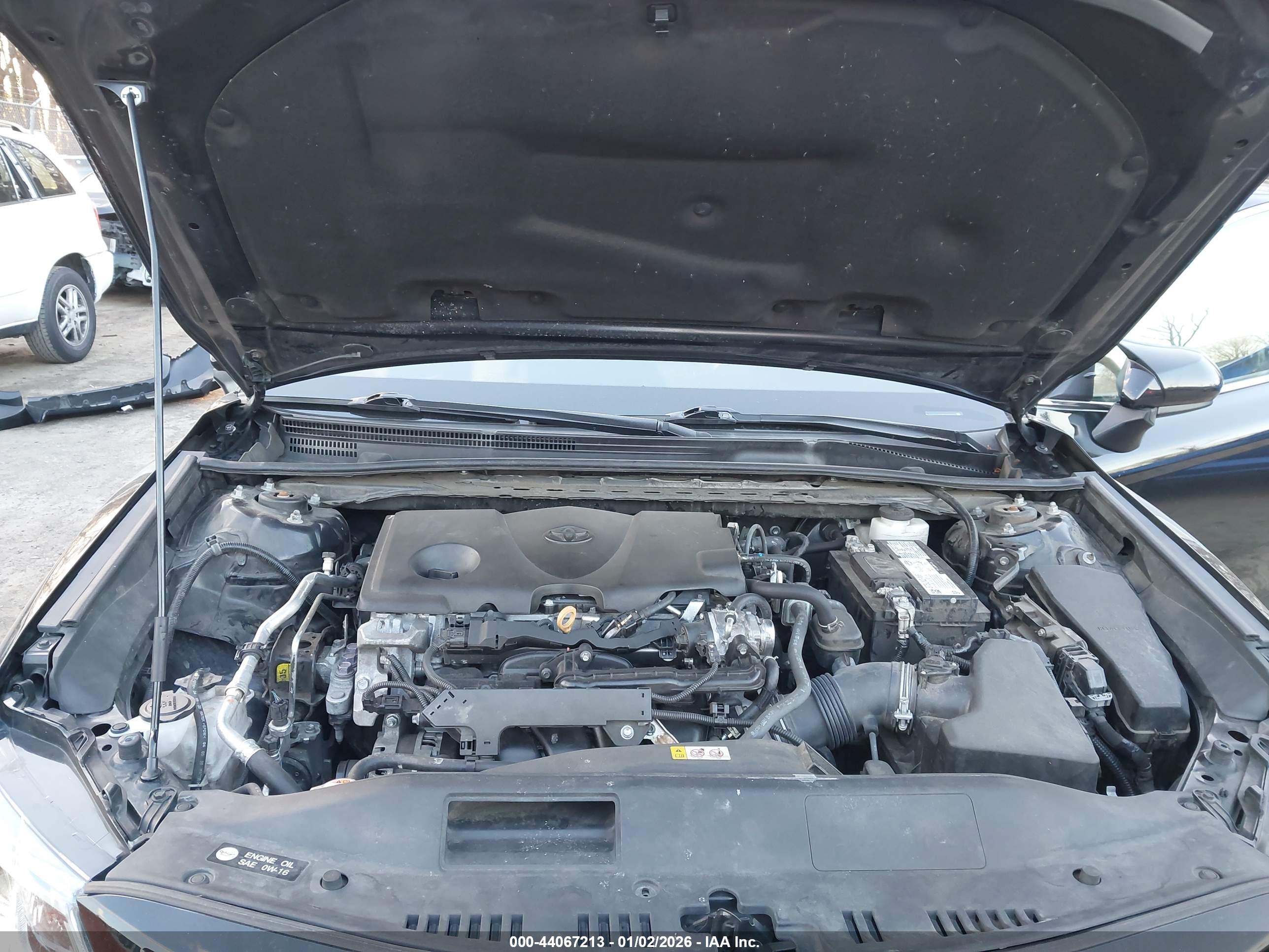 TOYOTA CAMRY image 10