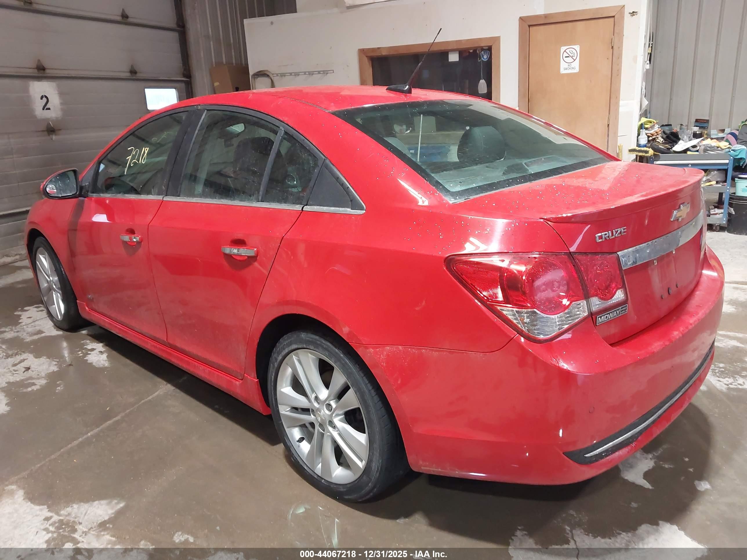 CHEVROLET CRUZE image 3
